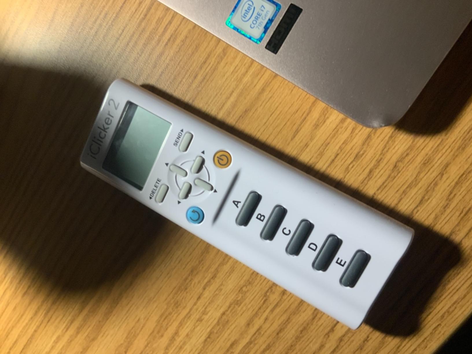 iClicker2 Student Remote and Reef 6m Packaging customer photo 2