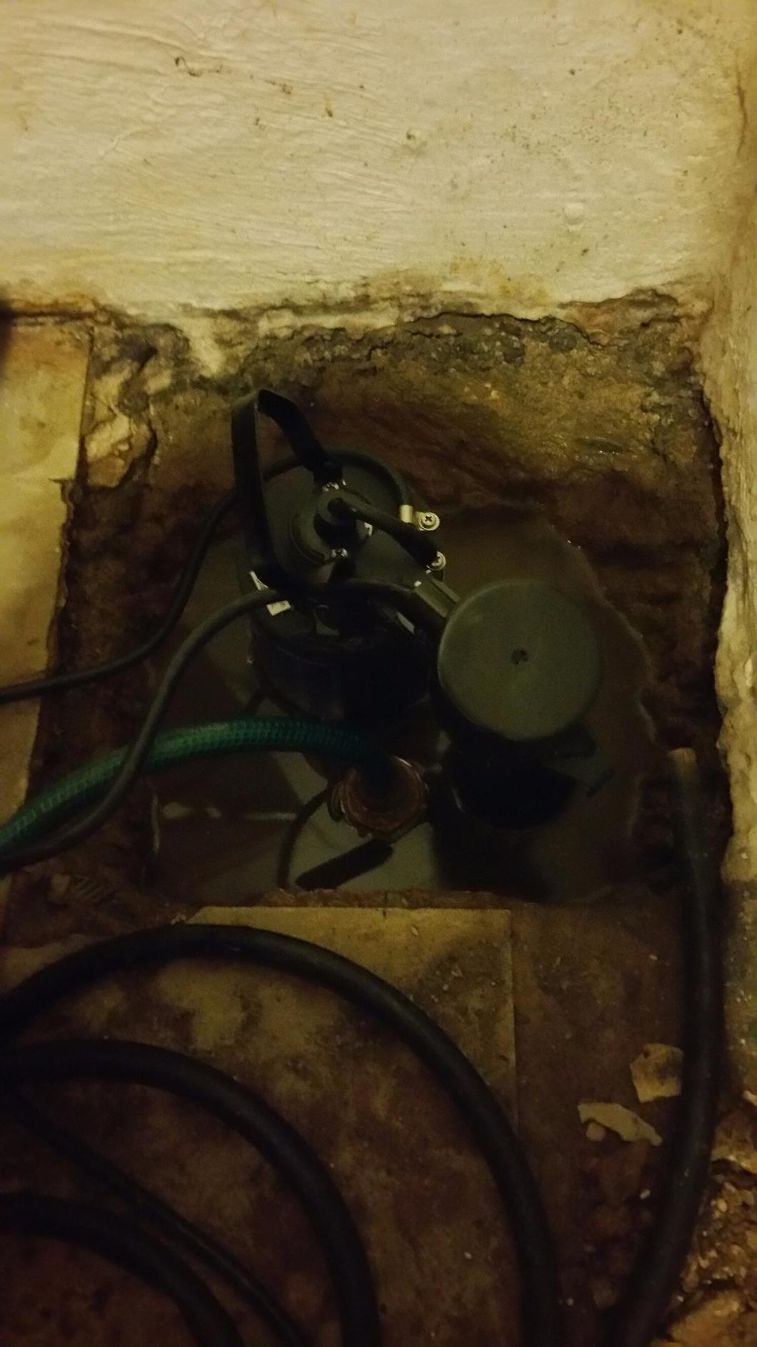 Superior Pump 92341 1/3 HP Cast Iron Submersible Sump Pump with Vertical Float Switch customer photo 2