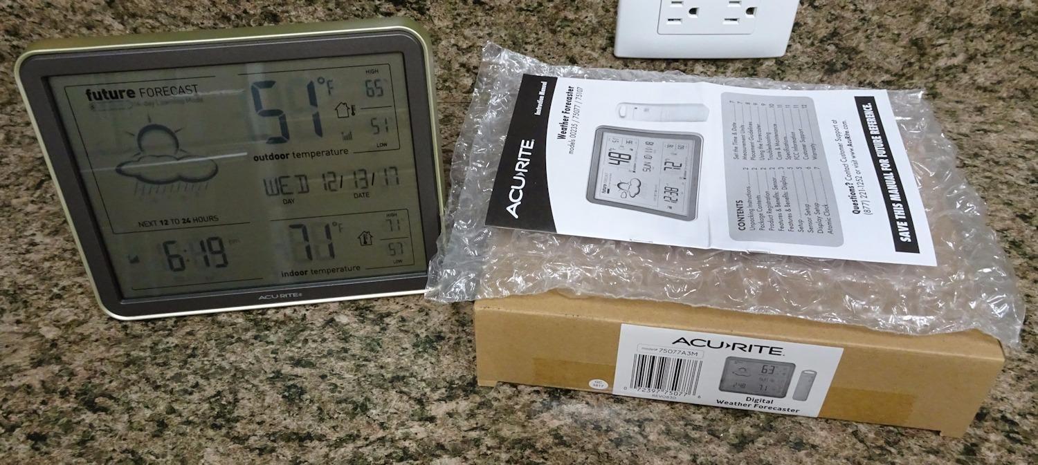 AcuRite 75077A3M Self-Learning Forecast Wireless Weather Station with Large Display and Atomic Clock, Black customer photo 2