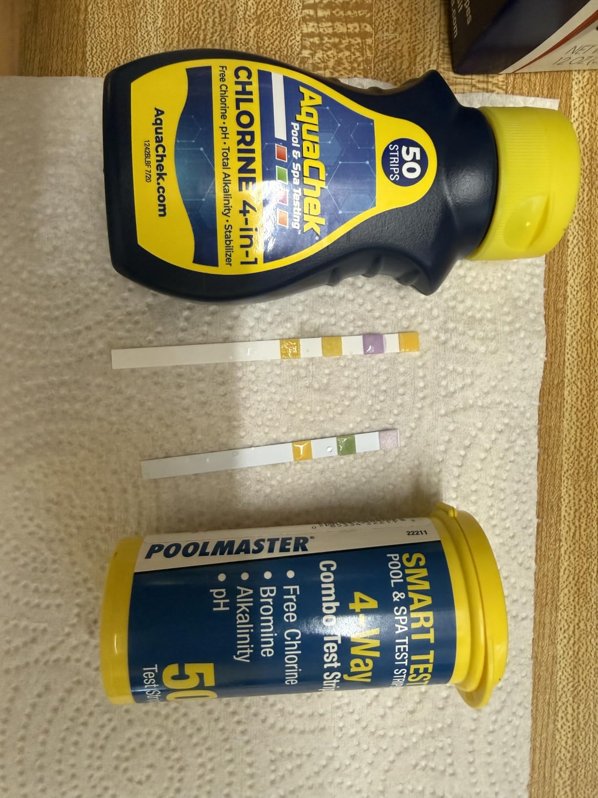 AquaChek Yellow 4-Way Pool and Spa Test Strips - 50 Yellow Test Strips - Swimming Pool Test Strips For pH, Free Chlorine, Total Alkalinity, and Cyanuric Acid - Quick and Accurate Results - Testing Kit customer photo 2