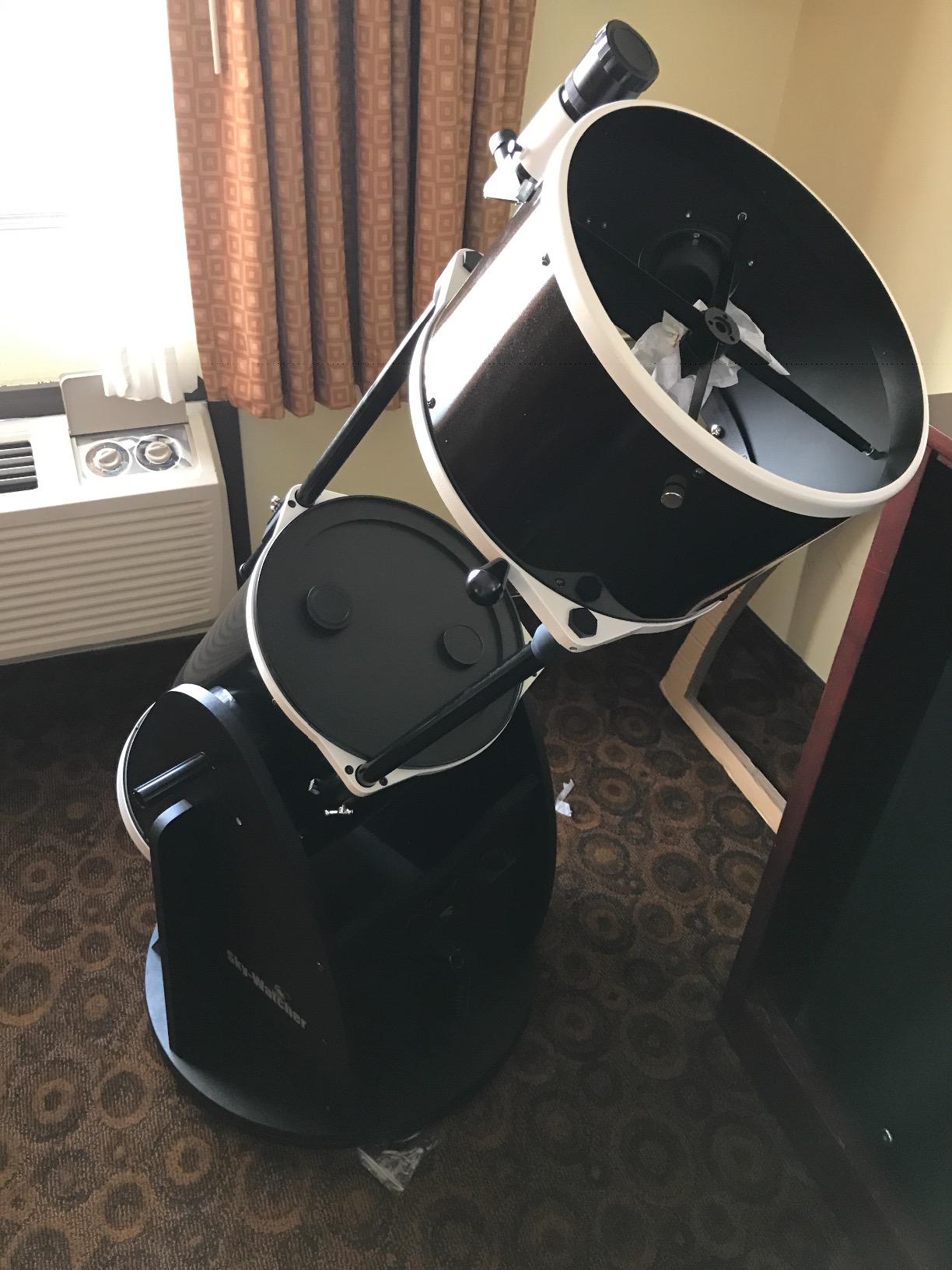 Sky Watcher Sky-Watcher Flextube 300 Dobsonian 12-inch Collapsible Large Aperture Telescope - Portable, Easy to Use, Perfect for Beginners, White/Black (S11740) customer photo 1
