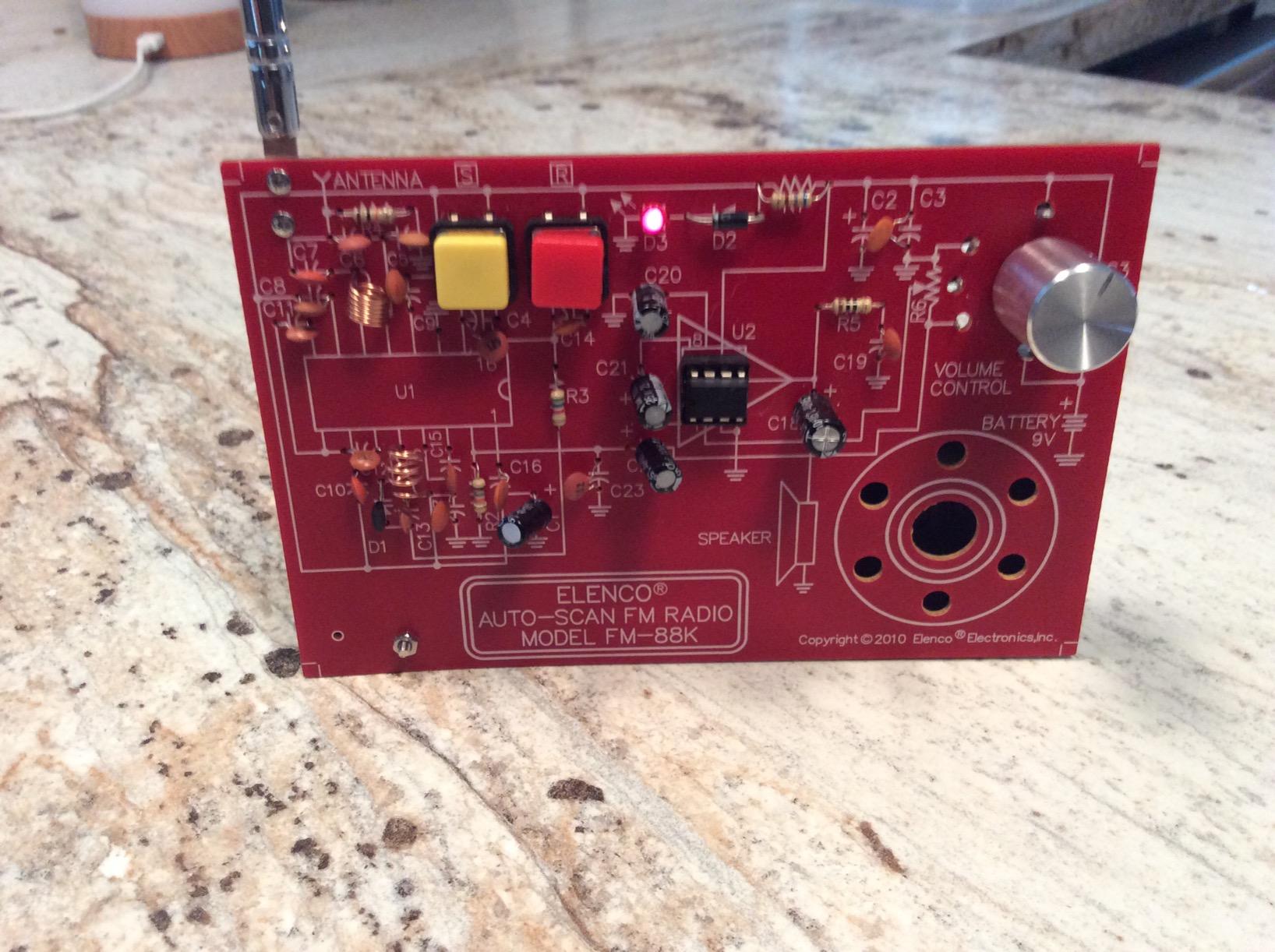 Elenco FM Radio Kit, for Boys & Girls, Educational Electronics, Ages 12 and Up customer photo 1