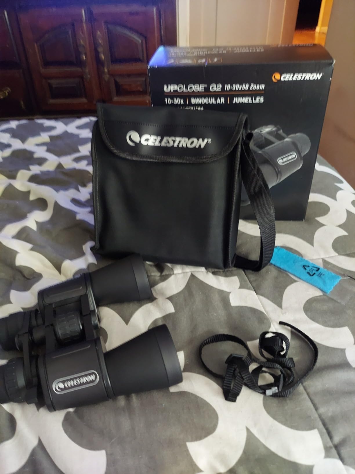 Celestron UpClose G2 10-30x50 Zoom Binoculars for Long-Range Viewing | 10-30x Variable Zoom, Long-Range Viewing, Multi-Coated Optics, Tripod Adaptable, Soft Carrying Case customer photo 1