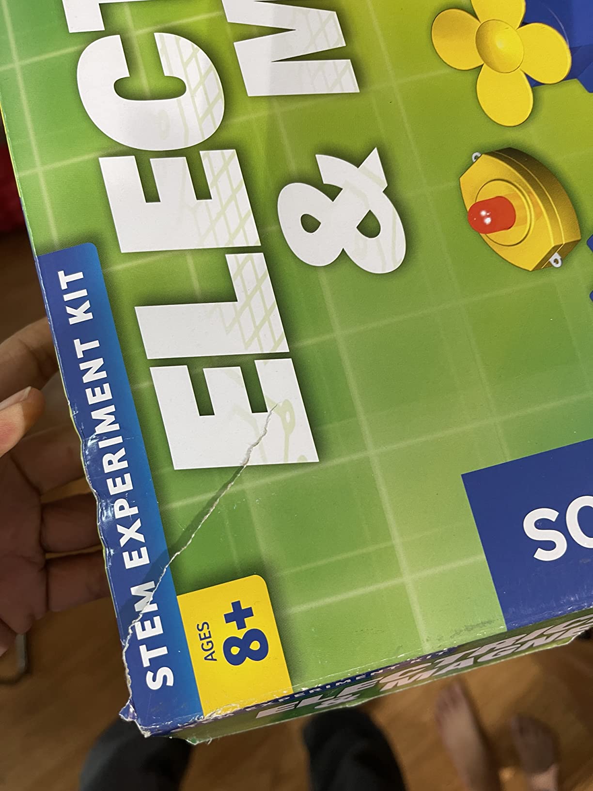 Thames & Kosmos Electricity & Magnetism Science Kit | 62 Safe Experiments Investigating Magnetic Fields & Forces for Ages 8+ | Assemble Electric Circuits with Easy Snap-Together Blocks customer photo 1