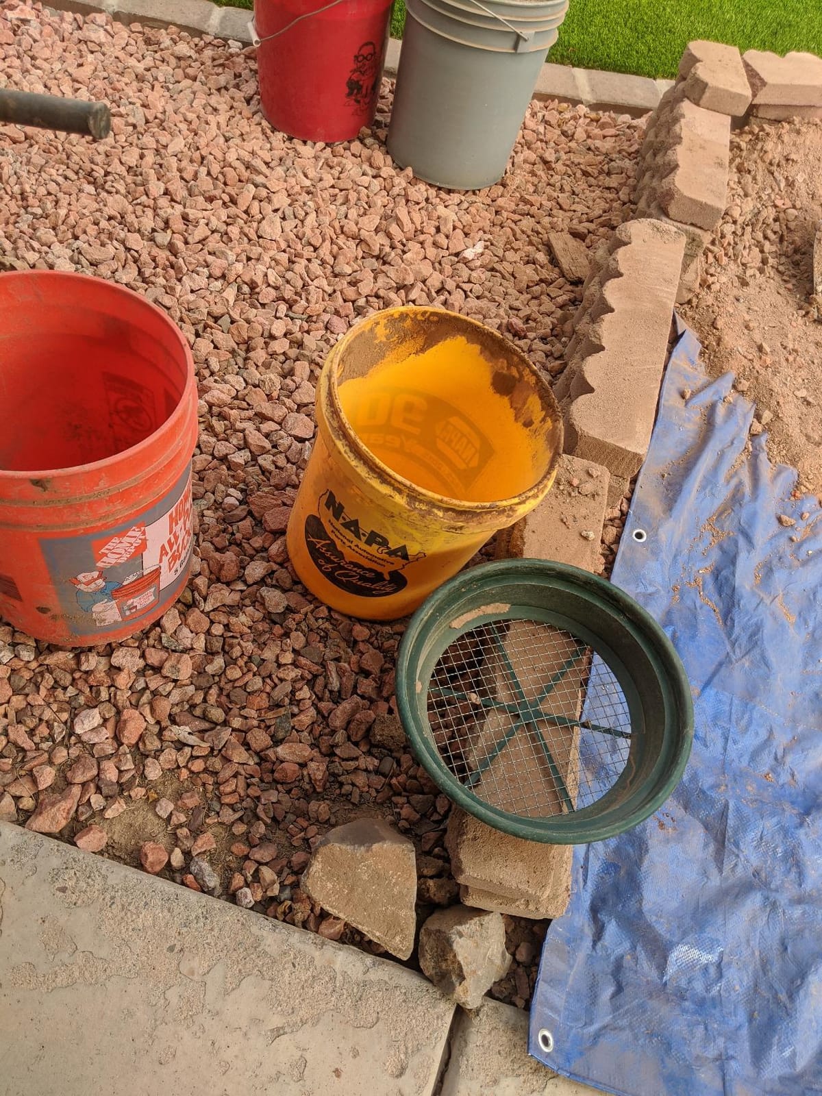 SE 13.25 Inch Wide Stackable Classifier Gold Prospecting Pan - 1/8 Inch Stainless Steel Mesh Sifting Pan, Green customer photo 1