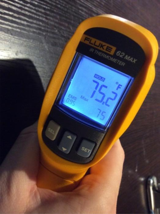 Fluke 62 Max Industrial Infrared Thermometer, -22 to +932 Degree F Range, Single Laser Targeting, 10:1 Distance to Spot Ratio, IP54 Rating, Includes 3 Year Warranty (Not for Human Temp) customer photo 1