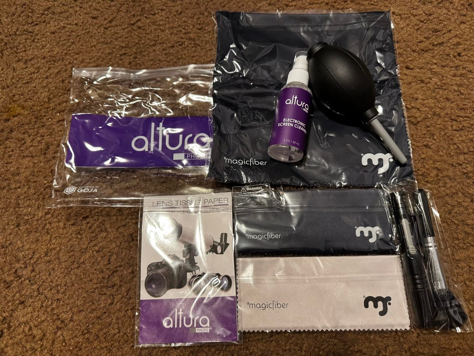 Altura Photo Camera Lens Cleaning Kit for DSLR & Mirrorless customer photo 1