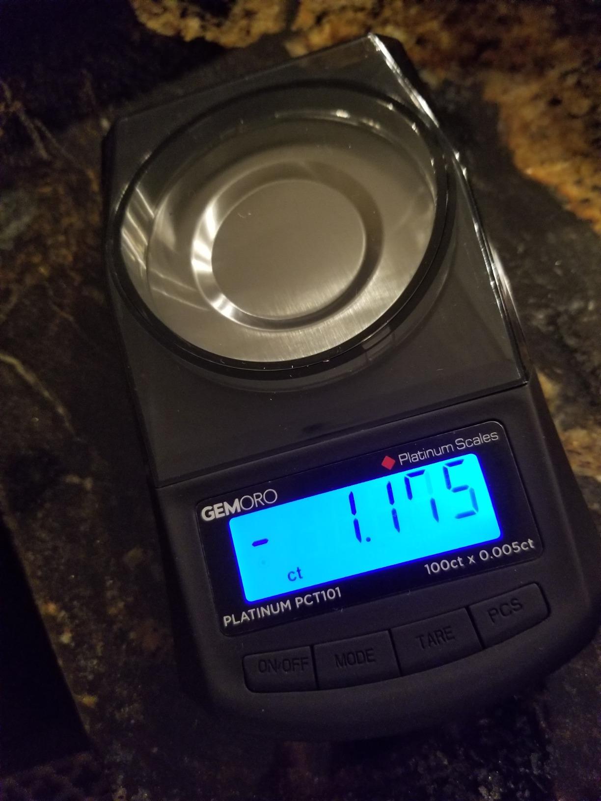 GemOro Platinum PCT101 | Durable Precise Jewelers Premium Class Carat Mini Scale | Digital Precision Tool with Expert Professional Reading & Accuracy 100ct x 0.005ct Readability (Black) customer photo 2
