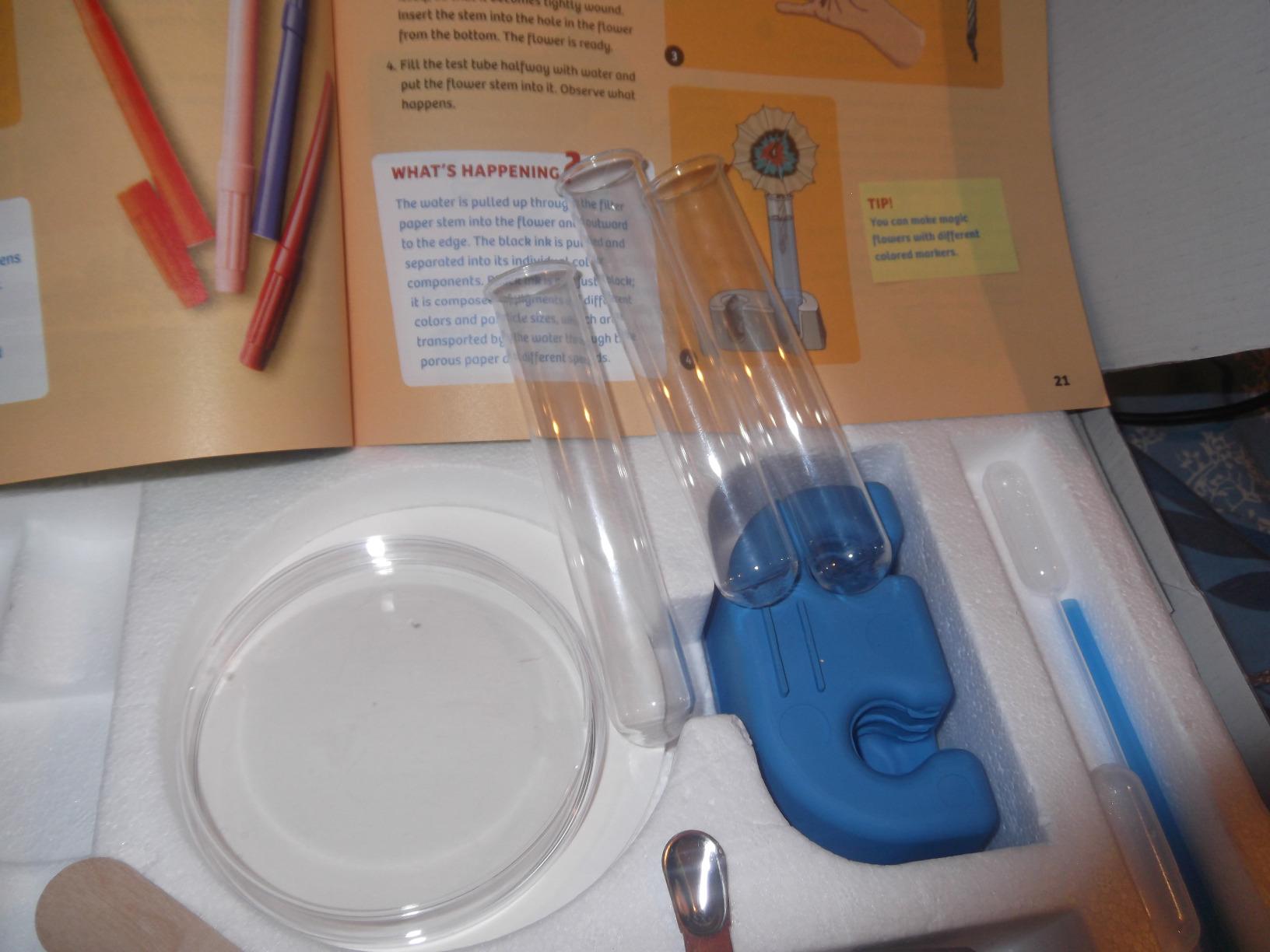Thames & Kosmos Kids First Chemistry Set Science Kit customer photo 2