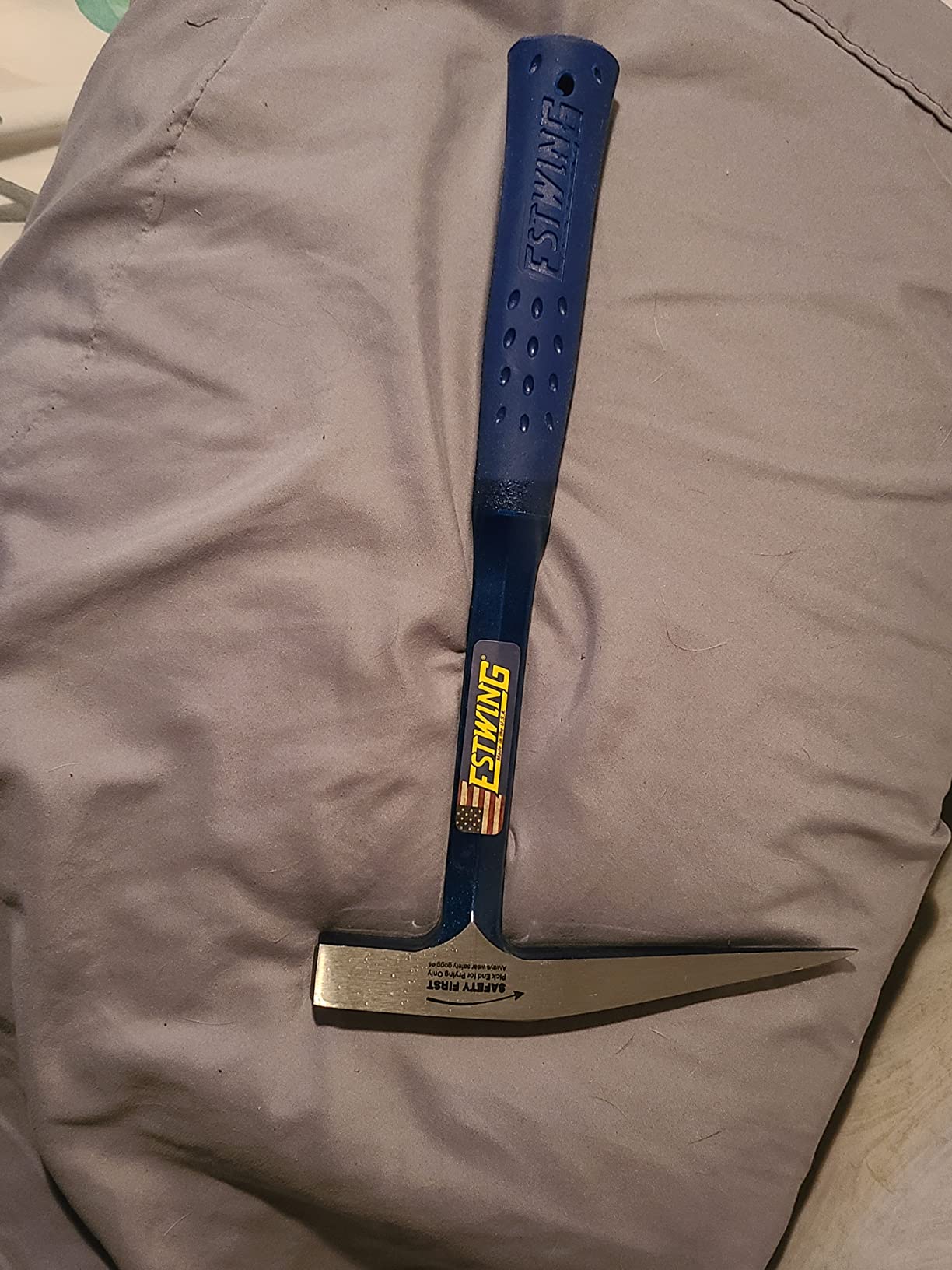 ESTWING Rock Pick - 13 oz USA Made Geology Hammer with Smooth Face & Shock Reduction Grip - E3-13P | Made in USA, Top Choice Of Geologists Worldwide, Square Face & Pointed Tip, Forged In One Piece, Shock Reduction Grip customer photo 1