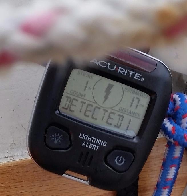 AcuRite 02020 Portable Lightning Detector Black, 2½L x 1W x 2¾H customer photo 2