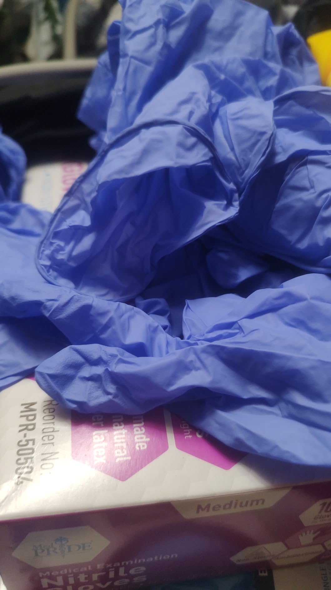 MedPride Powder-Free Nitrile Exam Gloves, Iris Blue, Medium, Box/100 customer photo 1