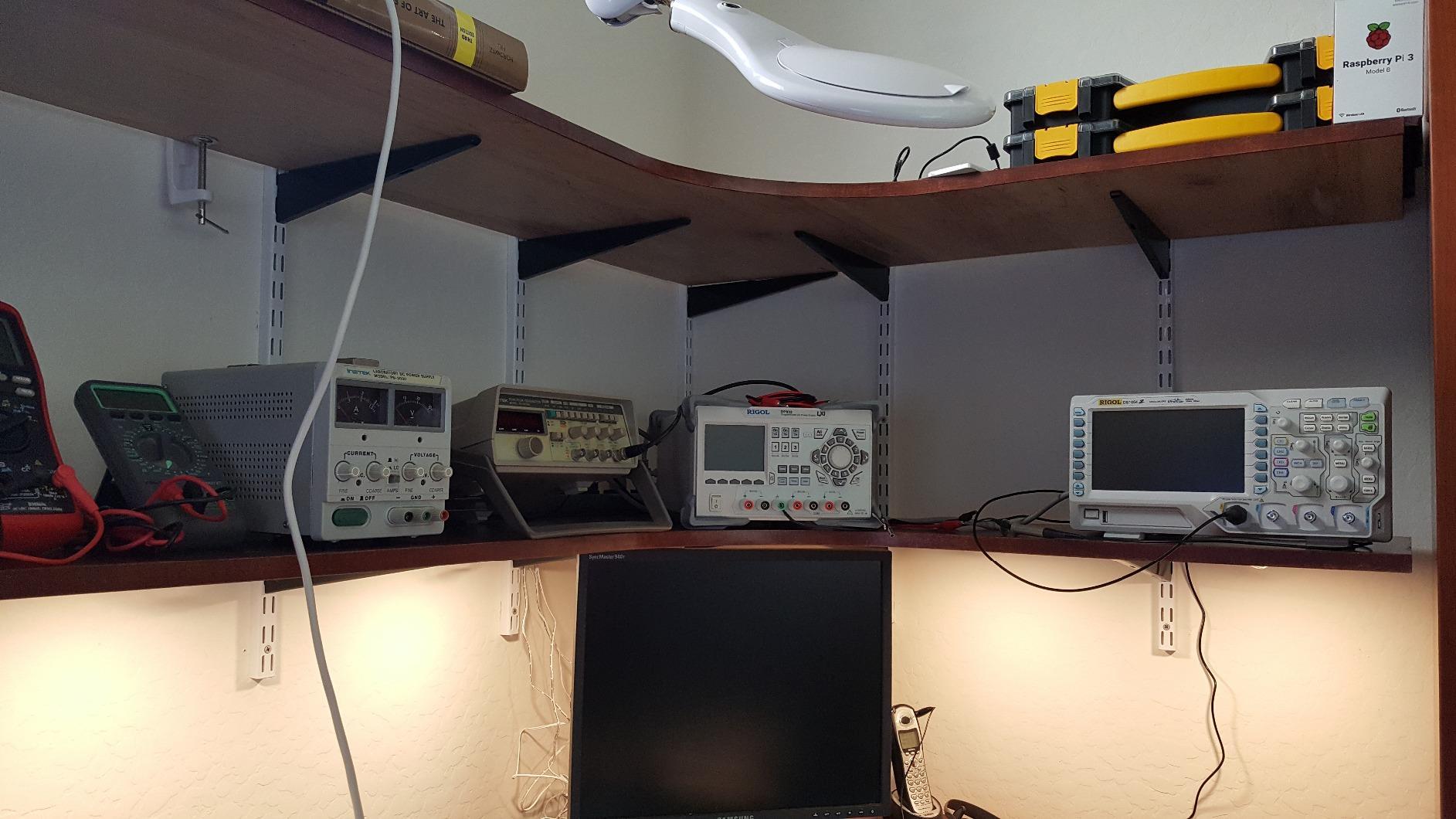 Rigol DS1054Z Digital Oscilloscope, 50MHz, 4 Channel, 1GSa/s, Best Value | Ideal for students & hobbyists, 1GSa/s real-time sample rate, 24Mpts memory depth, professional desktop lab design customer photo 1