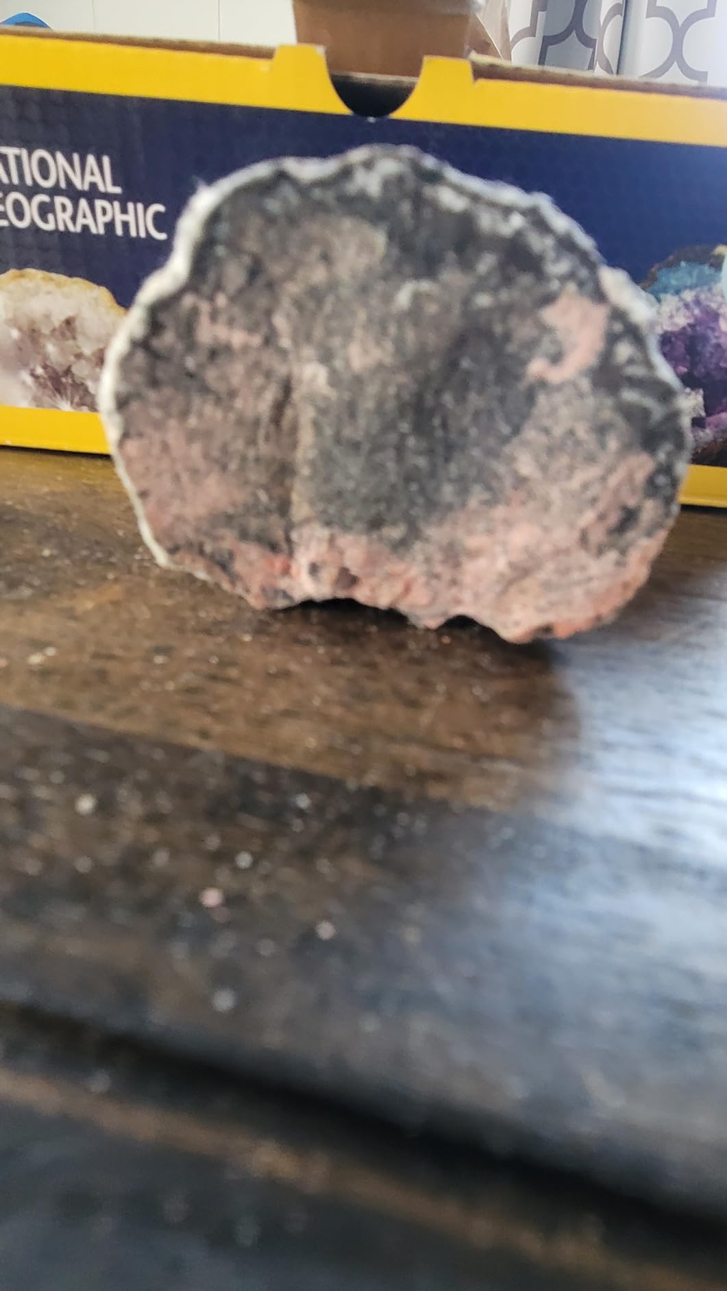 National Geographic Break Open 15 Premium Geodes Science Kit for Kids | Extra-Large Natural Specimens, Safety Goggles, Real Crystals Inside, Break Your Own Geodes, Earth Science, Birthday Gift customer photo 2
