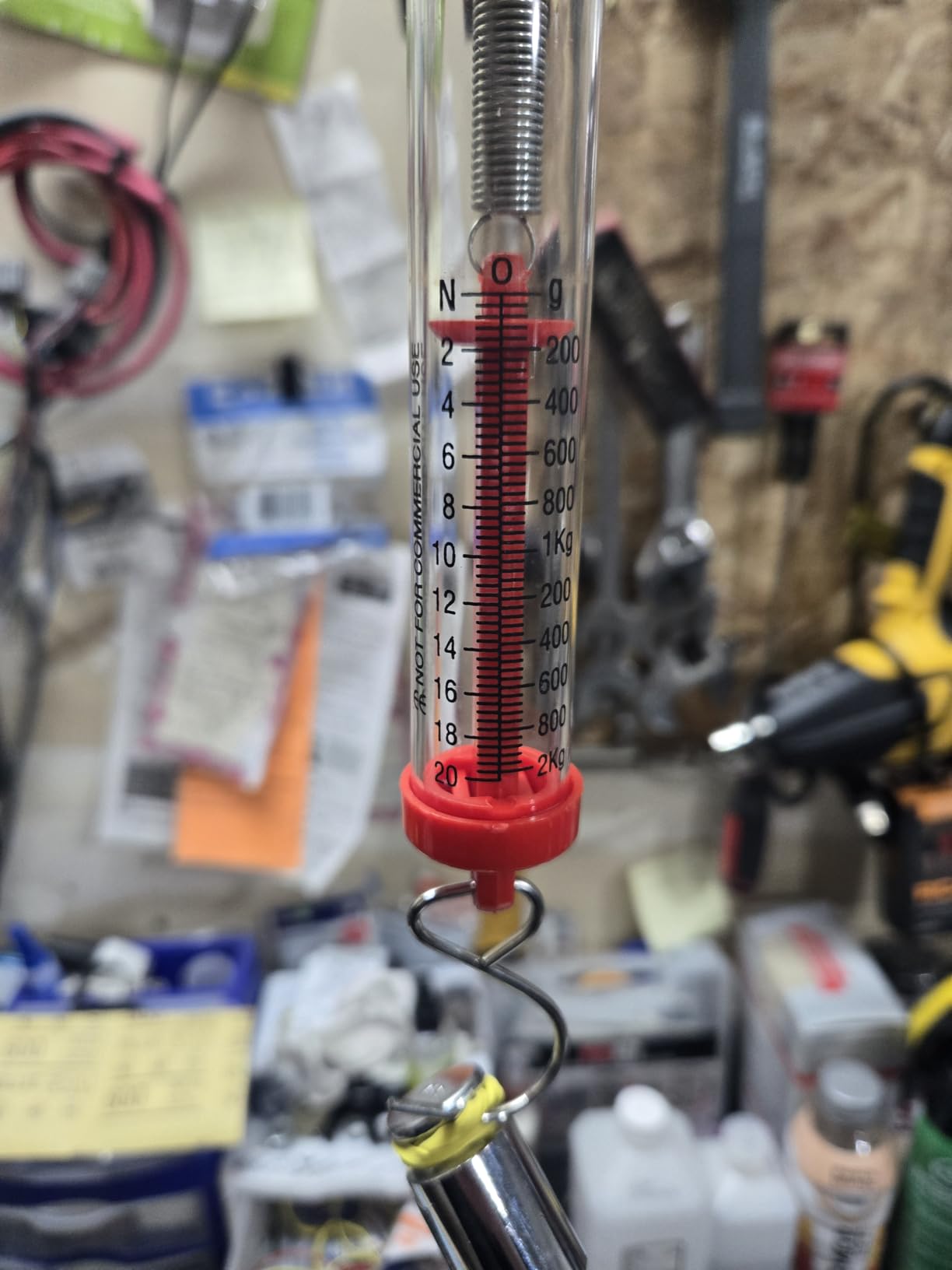 Eisco Acrylic Spring Scale, 20N/2kg, 0.4N/40g Increments, Twist Zero Screw, Fine Step Measurements, Fast Re-Zero Between Trials, Transparent Tube, Acrylic Body for Labs and Classrooms, Spring Force Gauge customer photo 1
