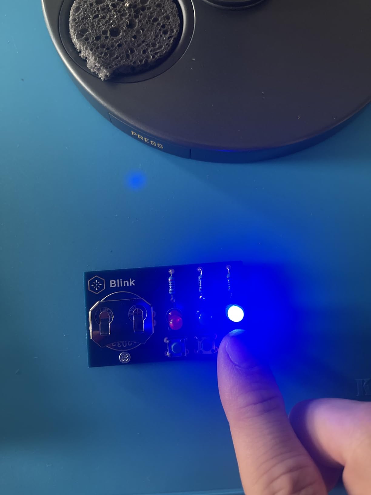 Blink LED Soldering Kit | DIY Electronics Projects for Beginners | Practice for STEM Classes & Events | Science Project Electronic Light Circuit Boards with Battery customer photo 1