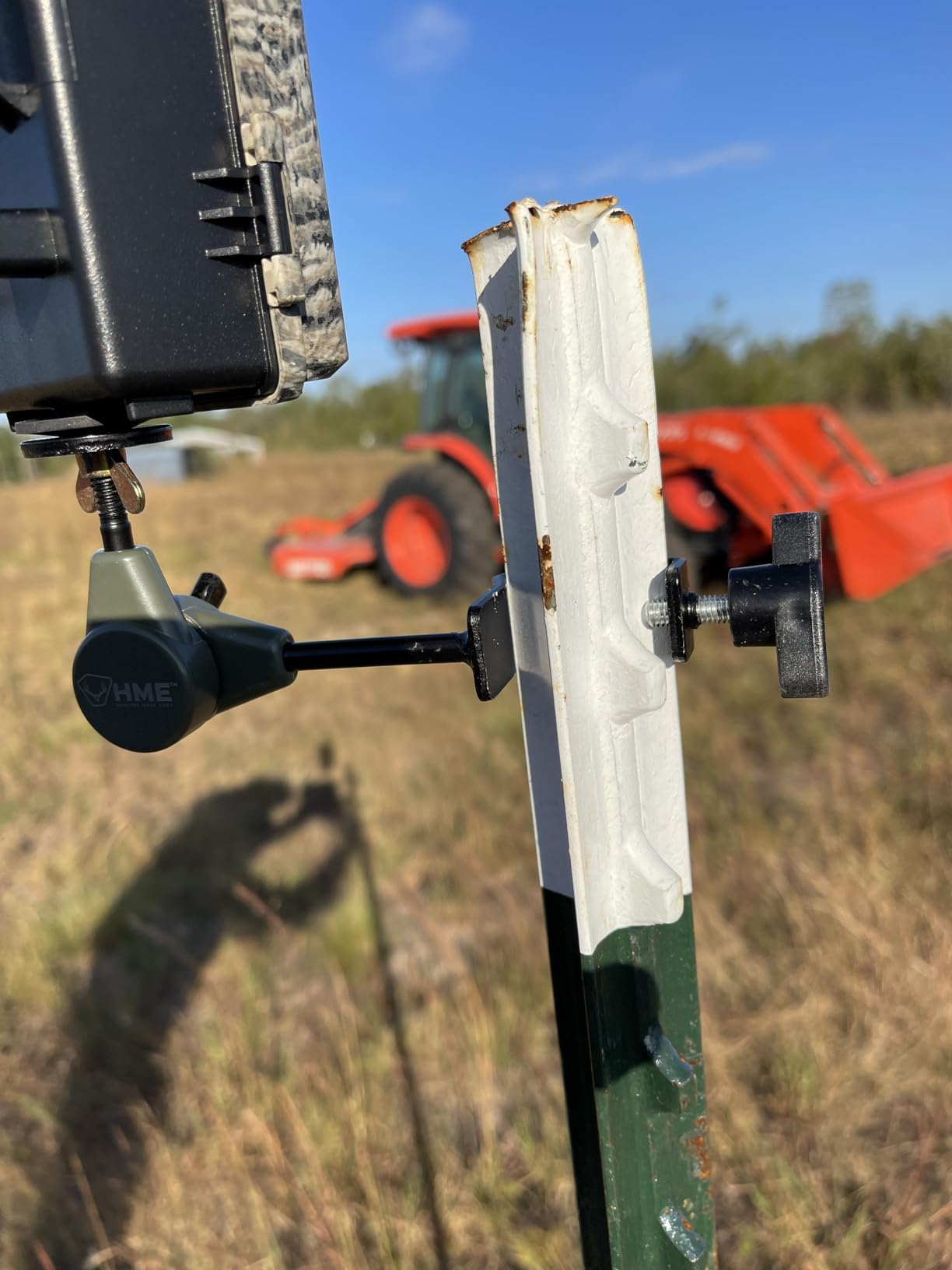 HME T-Post Trail Camera Holder | Compact Sturdy Adjustable Design | Easy Installation & Versatile Compatibility customer photo 1