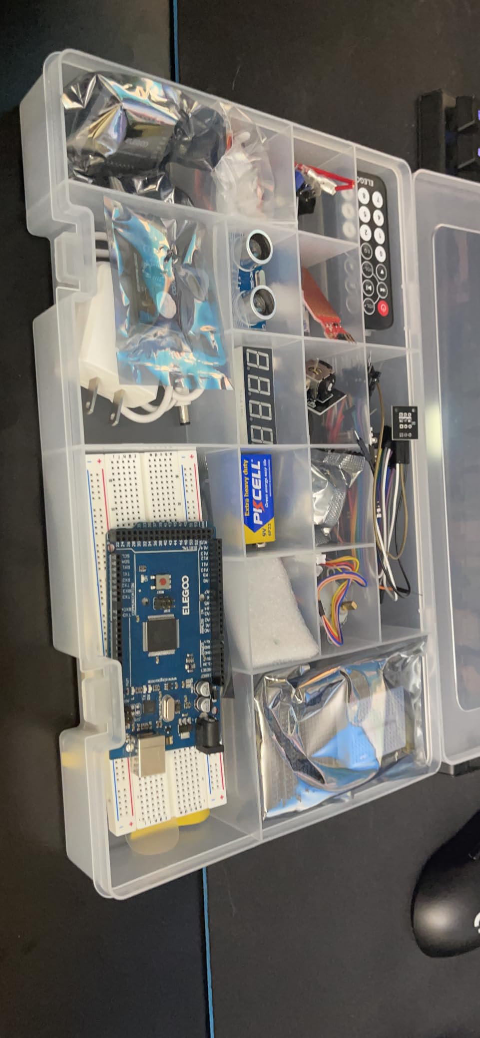 Mega 2560 R3 Project The Most Complete Starter Kit with Tutorial | Compatible with Arduino, Ultimate Starter Kit, PDF Tutorial, 35+ Guided Projects, 200+ Components, Sensors, Displays, Motors customer photo 1