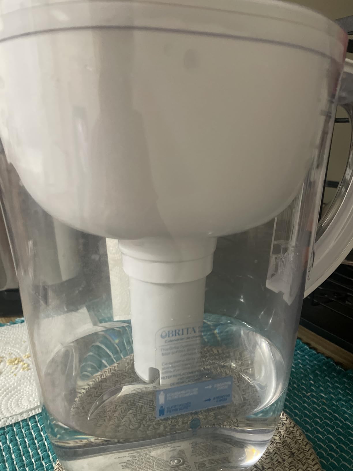 Brita Large 10 Cup Water Filter Pitcher, Includes 1 Filter, Bright White | WQA and NSF/ANSI Certified, Reduces Chlorine, Copper, Mercury & Cadmium, Lasts 2 Months, Household Essential customer photo 1