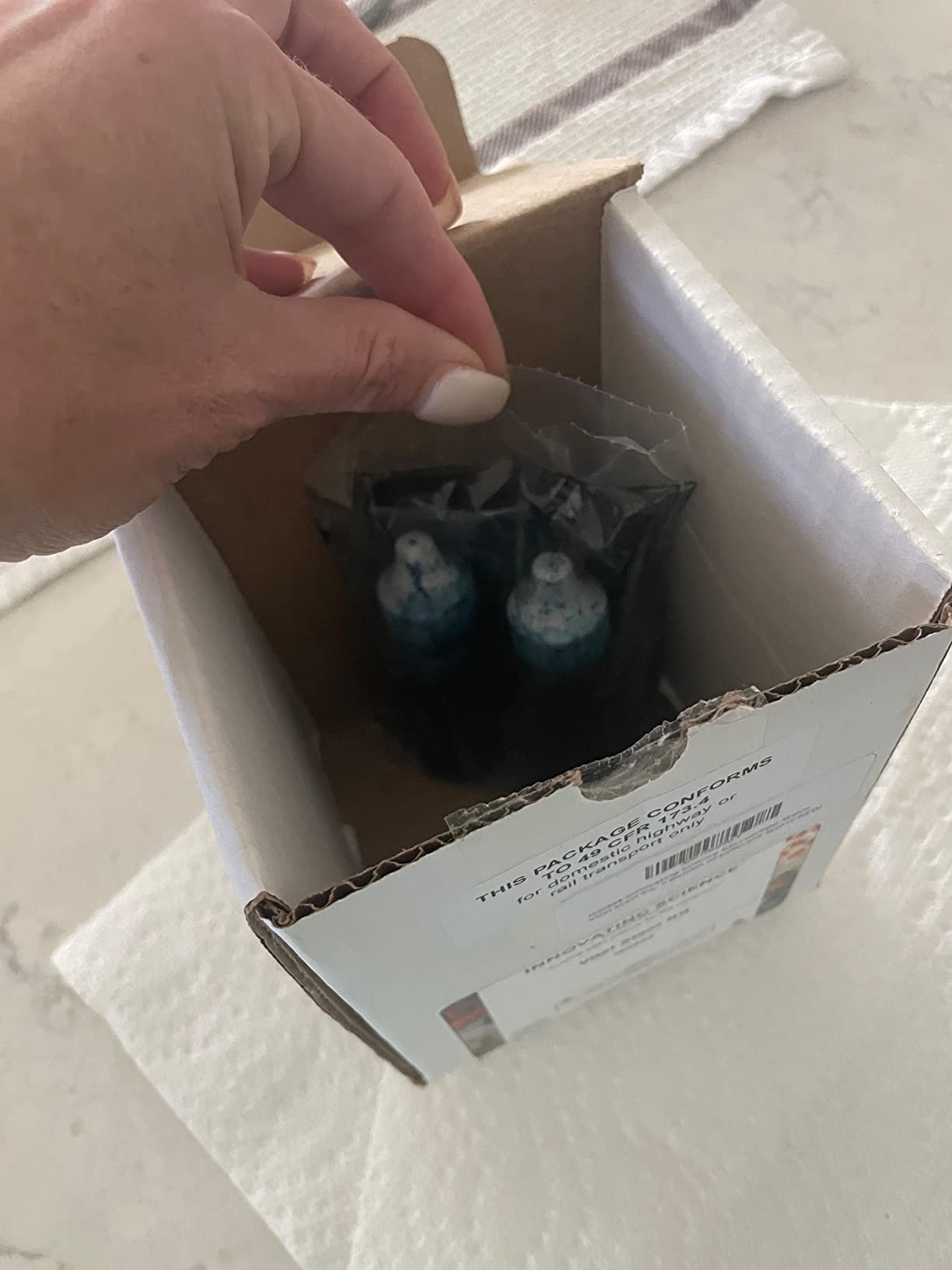 AmScope SK-6 Vital Stain Kit, 7 Bottle Set, 6 Different Stains | For Viewing Living Cells and Tissues, Includes Seven 30mL Stains in 1% Alcohol Solutions customer photo 1