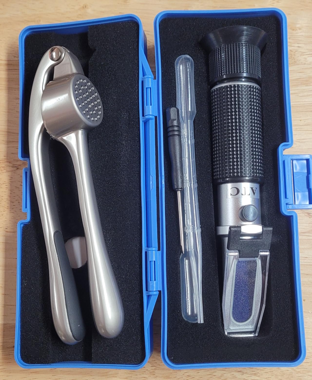 aichose Brix Refractometer with ATC, Dual Scale - Specific Gravity & Brix, Hydrometer in Wine Making and Beer Brewing, Homebrew Kit customer photo 2