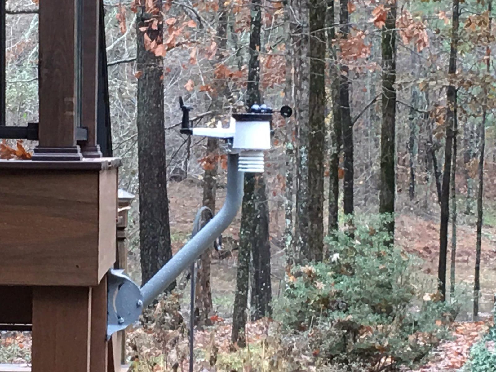 Ambient Weather WS-2902 Wi-Fi Smart Weather Station | With Wi-Fi Remote Monitoring and Alerts customer photo 2