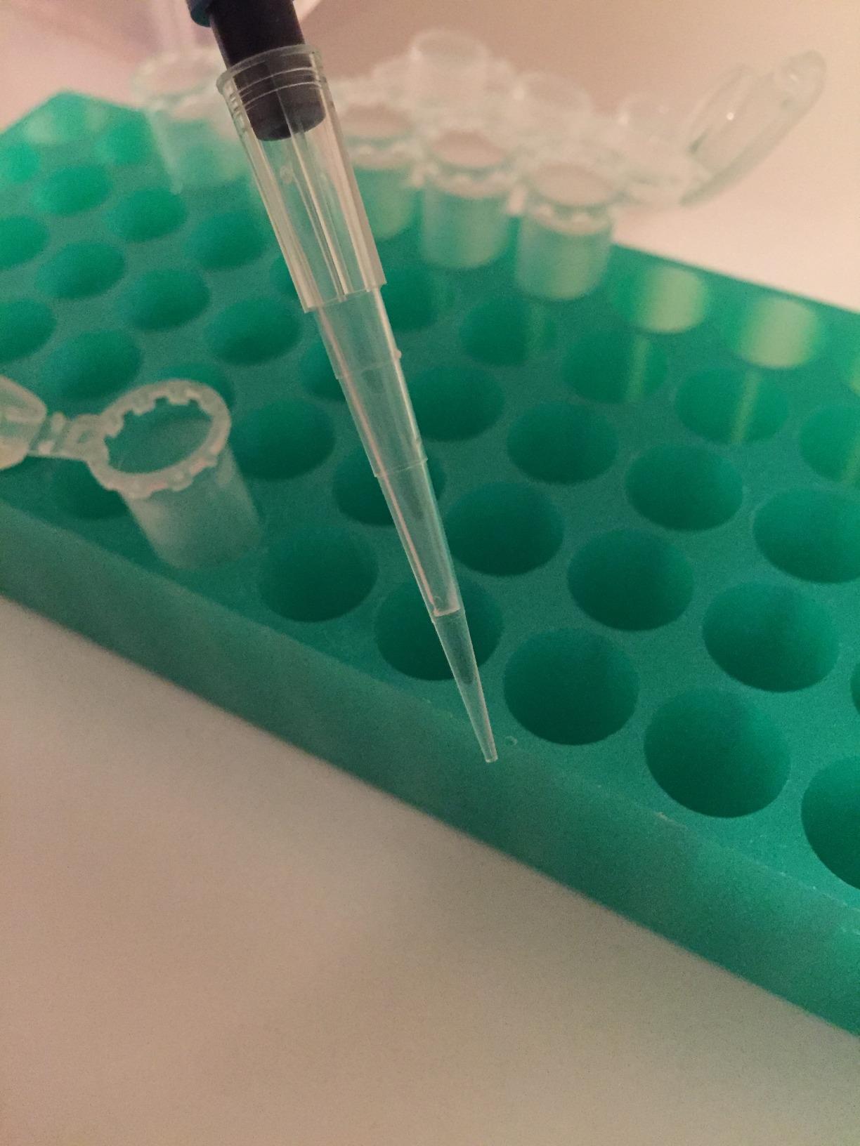 Complete 4 Micropipettes Kit: 4 Pipettors (0.5-10ul 10-100ul 100-1000ul 1000-5000ul); Pipette Stand; 3 Racks of 96 Sterile Pipette Tips customer photo 1