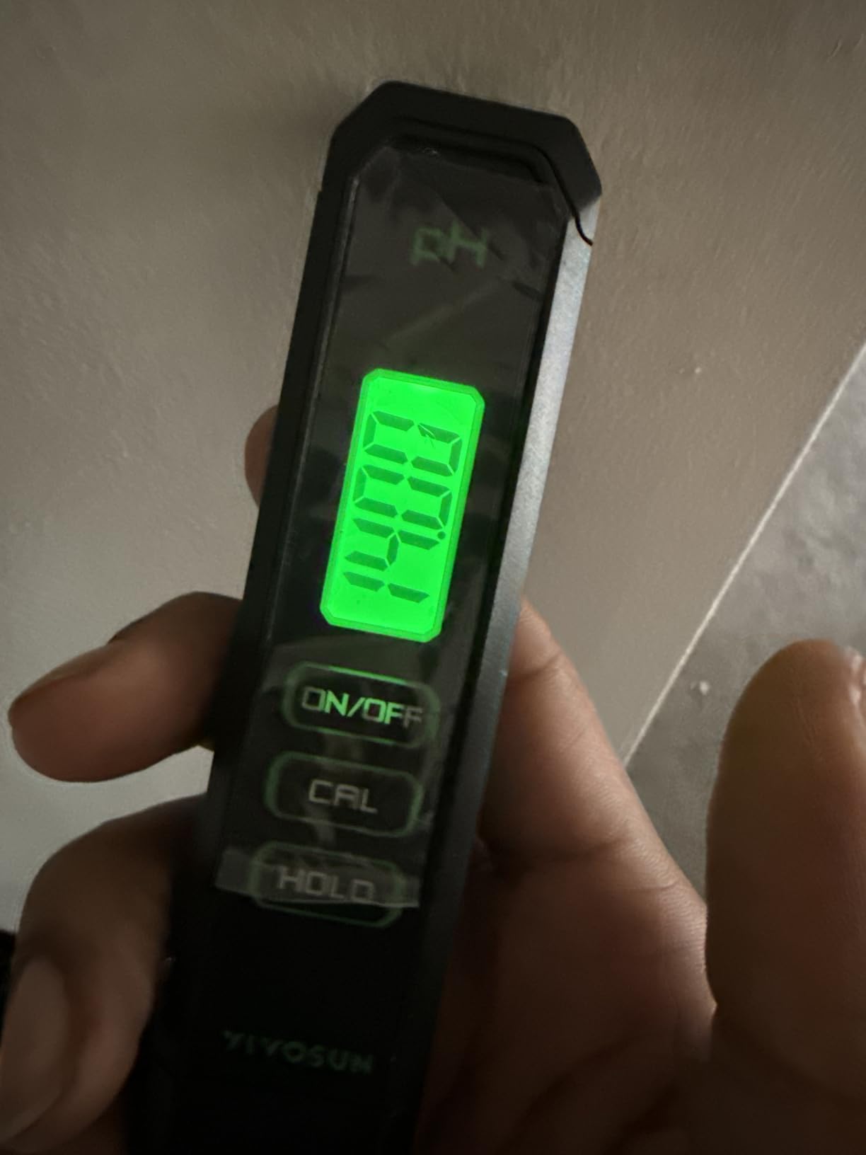 VIVOSUN Digital pH Meter TDS EC Meter for Water 0.01 Accuracy Hydroponics | ±0.01 pH Accuracy, ATC, Auto Calibration, LCD Display, Hold Function, for Hydroponics Aquarium Pool Drinking, UL Certified customer photo 2