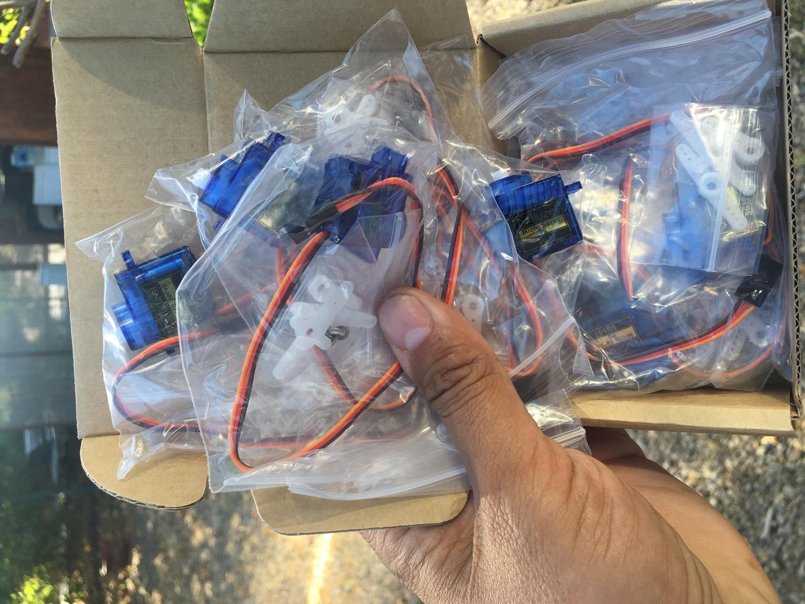 Miuzei SG90 9g Micro Servo Motor for Arduino RC Car Robot Boat Plane 10Pcs | Mini, Small, 9 Gram, Metal Gear, Digital, 180 Degree, Steering Servos for Rc Airplane Helicopter Robotic Arm Diy customer photo 1
