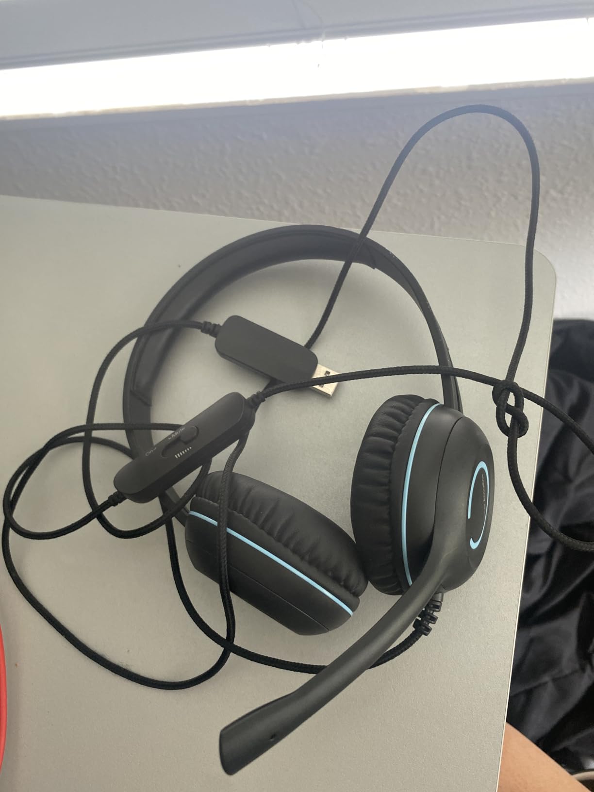 Cyber Acoustics AC-5008A USB-A Headset with in-Line Volume Control | Wired USB Headphones with Mic, In-Line Volume and Mute Controls, Classroom or Home, Made with 60% Recycled Plastic customer photo 1