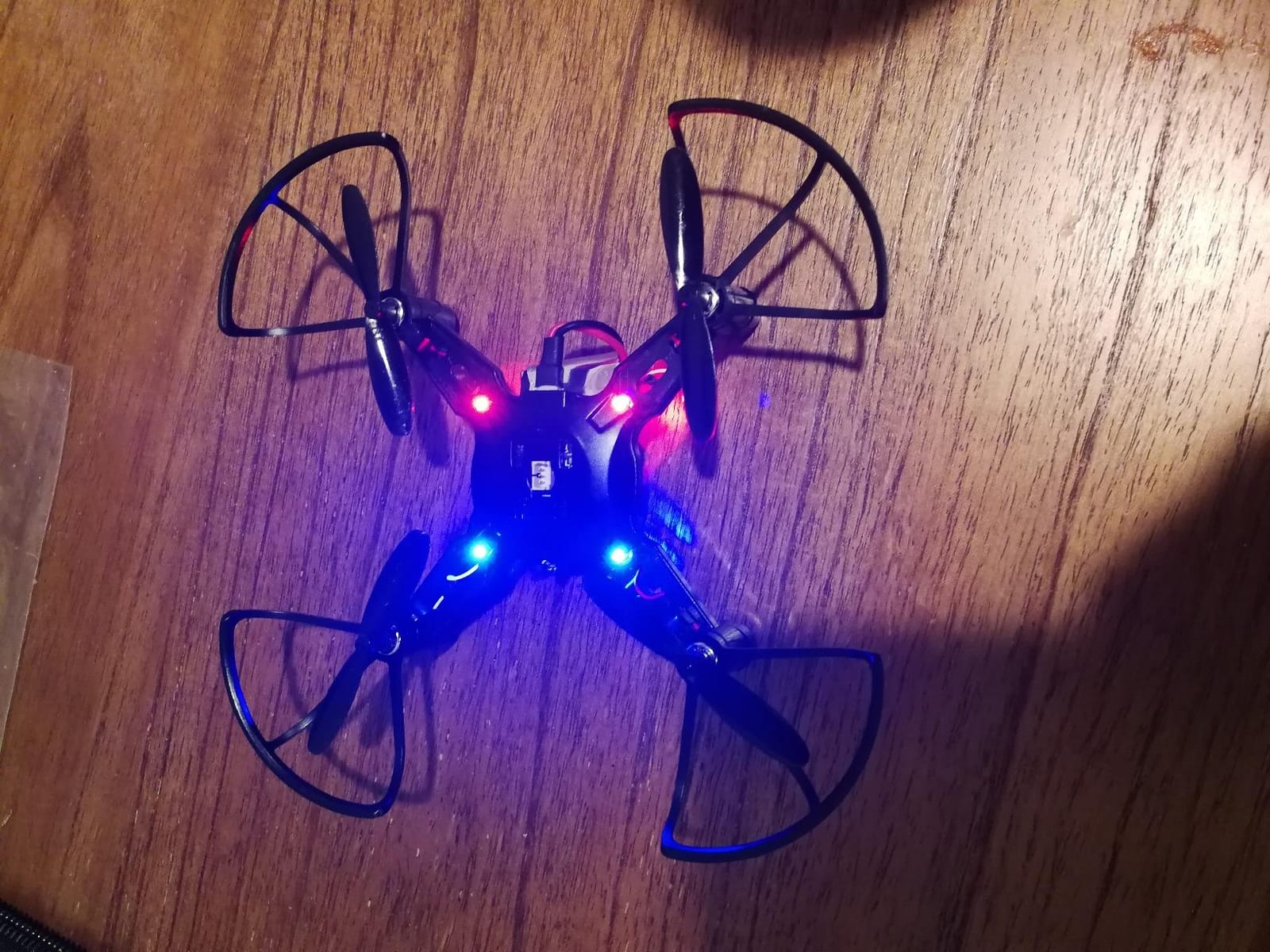 GILOBABY DIY Mini Drone Kit, STEM Education RC Quadcopter for School Camps | DIY STEM Engineering, Altitude Hold & Headless, Safe Indoor Outdoor Play customer photo 1