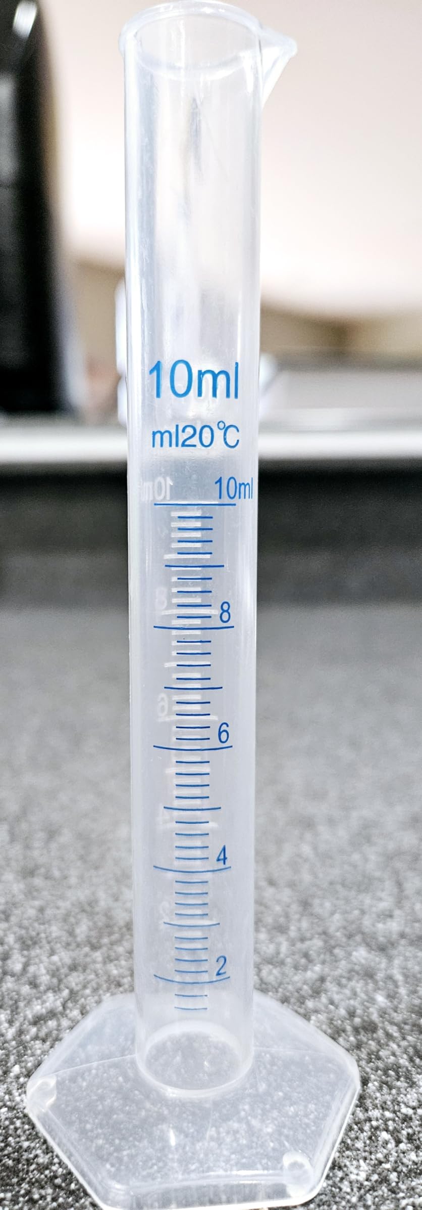 1000ml Plastic Graduated Cylinder, Printed and Molded Graduations, Single Metric Scale, Polypropylene customer photo 2