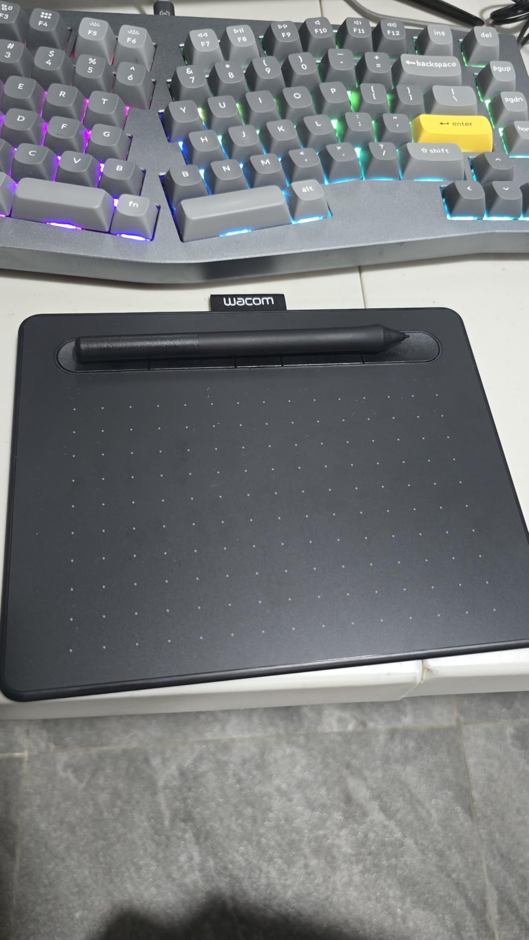 Wacom Intuos Small, Bluetooth Graphic Drawing Tablet with Pen + Software | Battery-free pen, 4 ExpressKeys for shortcuts, works with Mac, Windows & Chromebook; Ideal for creators, students & teachers customer photo 2