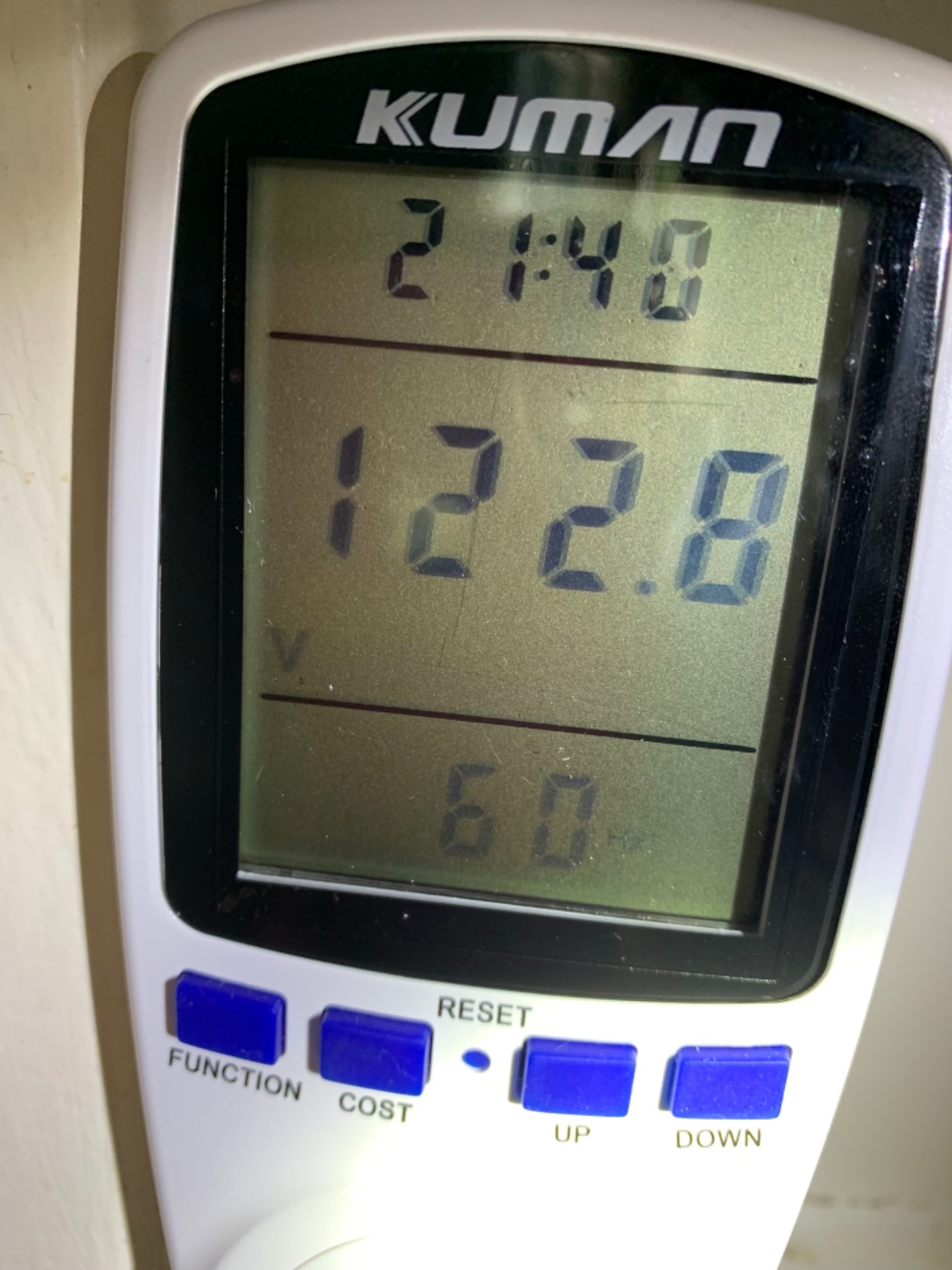 Upgraded Watt Meter, Home Electricity Usage Monitor, Plug-in Socket Power Meter, Power Watt Voltage Amps Meter Tester, Overload Protection customer photo 2