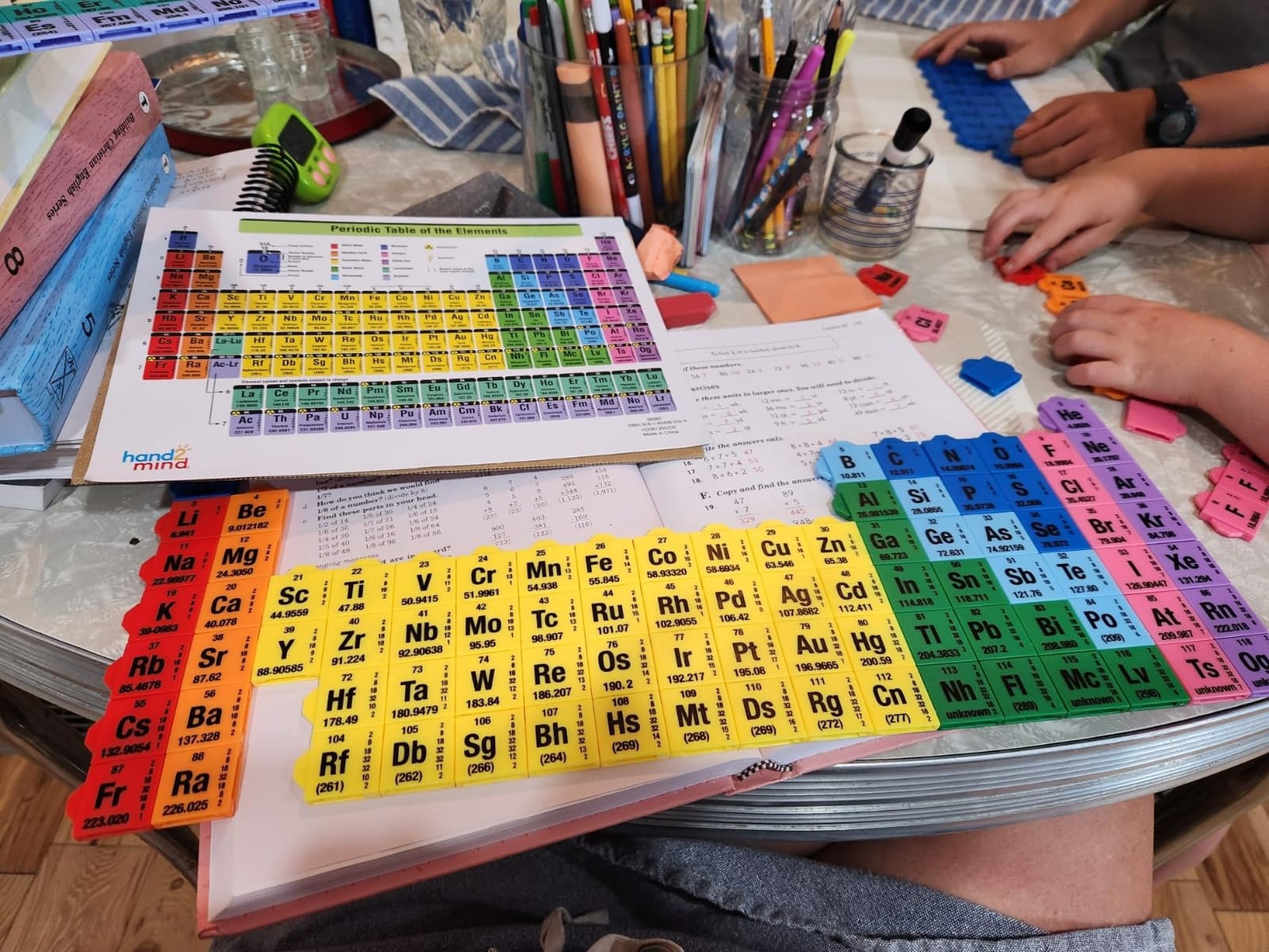 hand2mind Connecting Color Tiles Periodic Table for Kids Ages 10-13, Learn About Elements and Chemistry At Home, Atomic Number, Symbol, Weight, and Electron, Homeschool Supplies (163 Tiles) customer photo 2