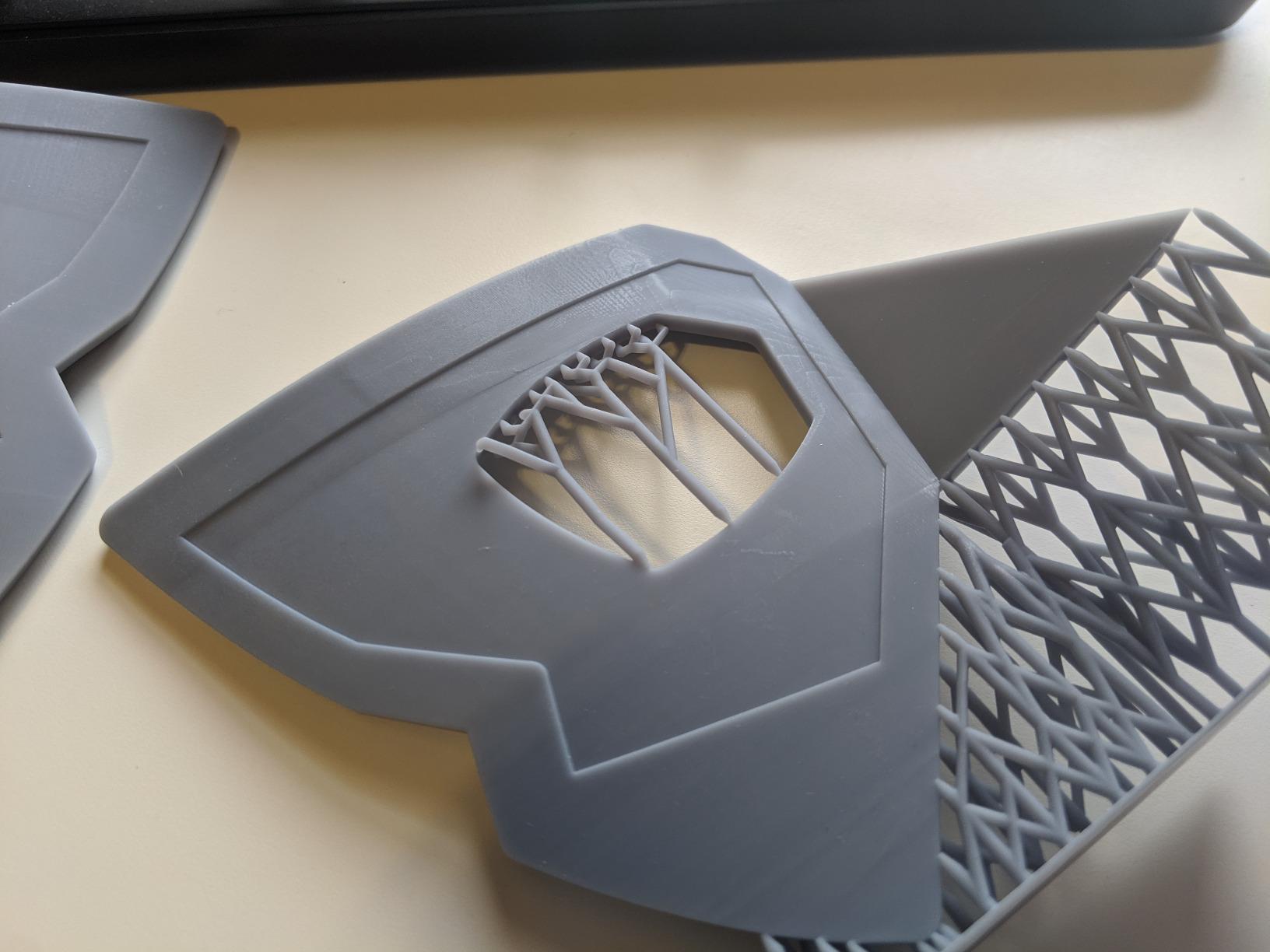 ANYCUBIC 3D Printer Resin, 405nm SLA UV-Curing Resin with High Precision and Quick Curing & Excellent Fluidity for LCD 3D Printing (Grey, 1kg) customer photo 1