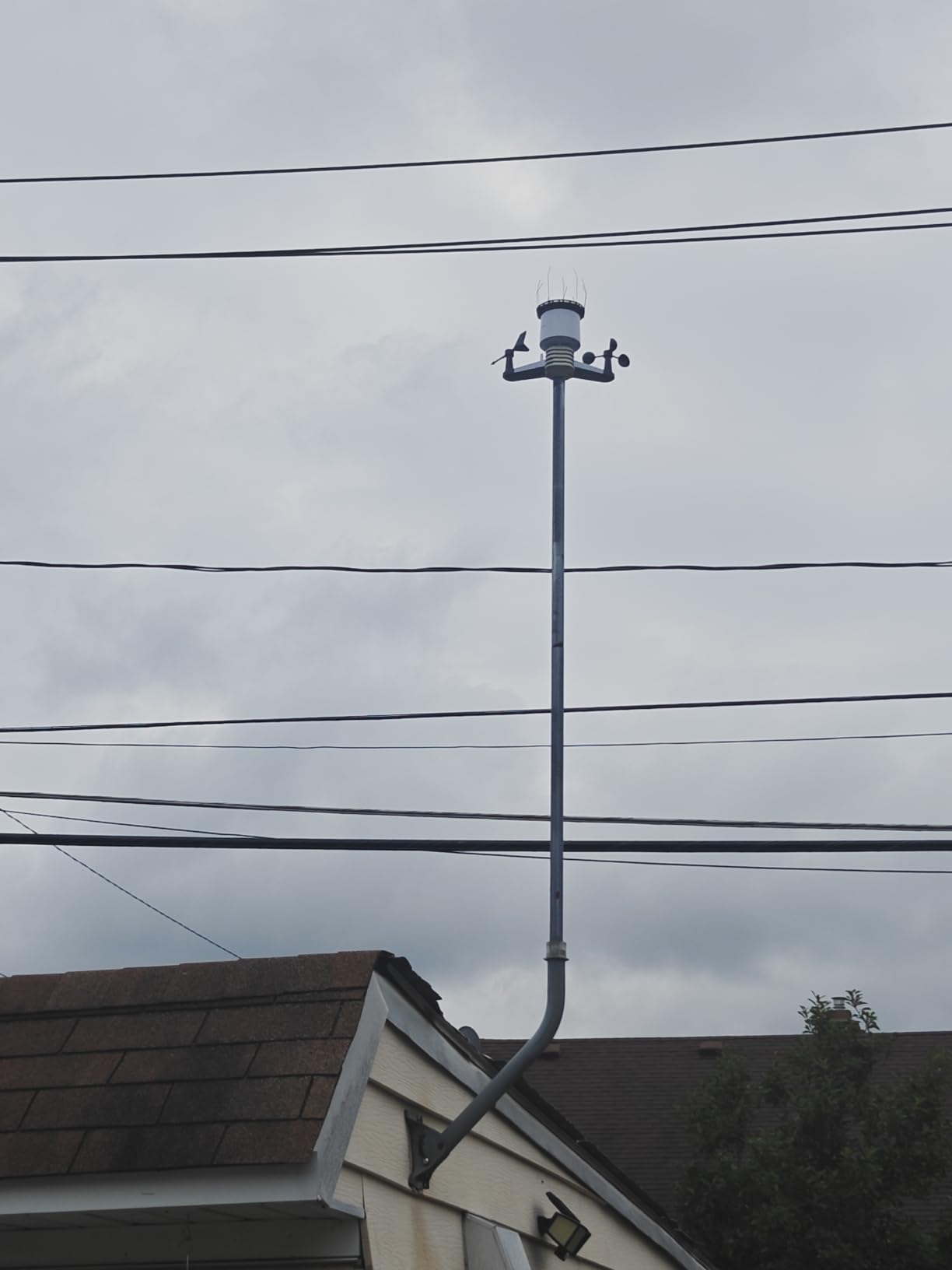 Ambient Weather WS-2000 Smart Weather Station with WiFi Remote Monitoring and Alerts customer photo 2