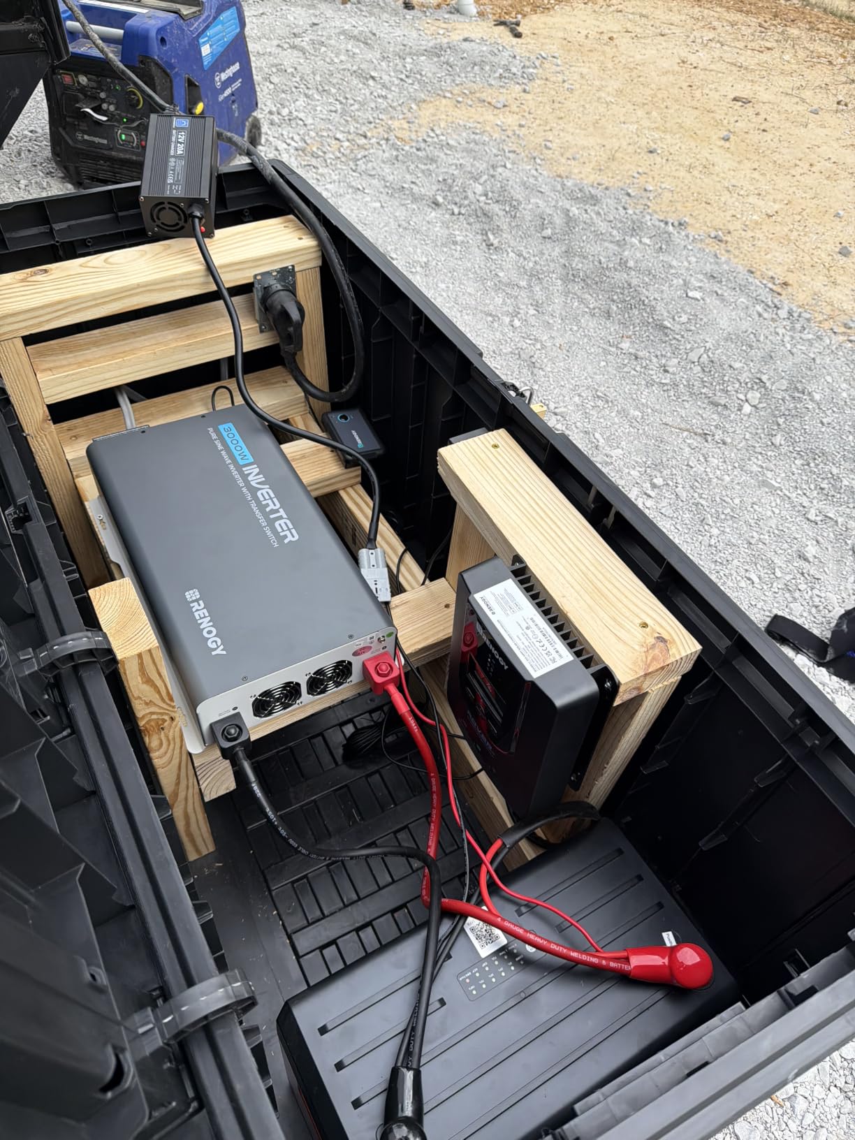 Renogy Inverter P2 1000W Pure Sine Wave Inverter 12V DC to 120V AC, Off-Grid Solar Power Converter for Home, RV, Truck, with Built-in 5V/2.1A USB Port, AC Hardwire Port, Remote Controller customer photo 2