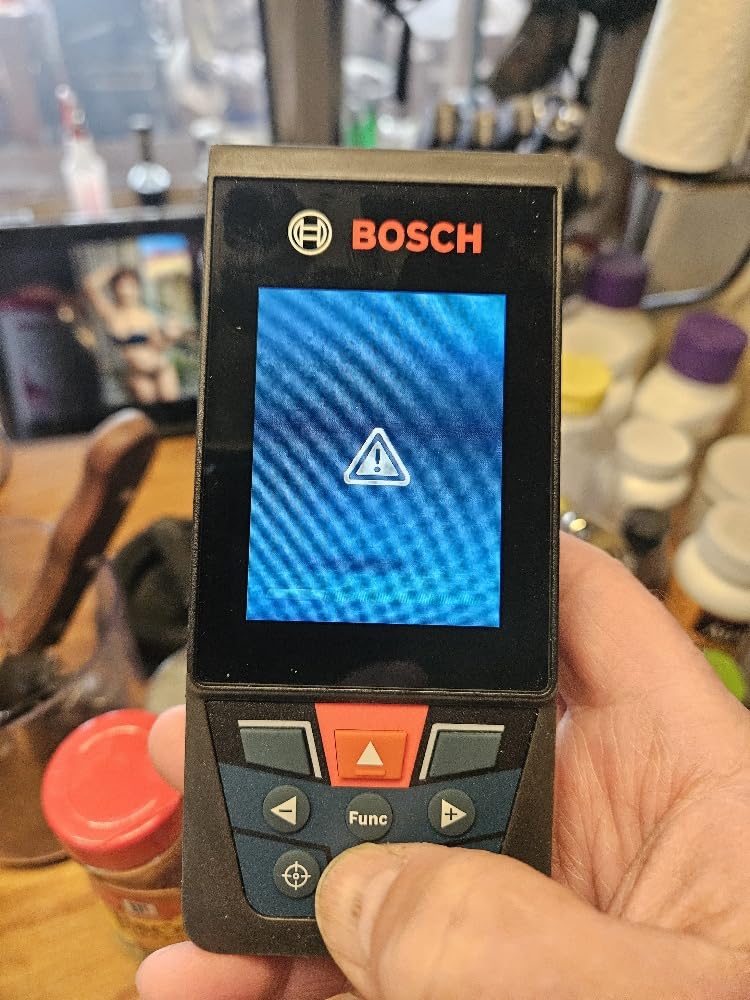 BOSCH PRO GLM400C Blaze Outdoor 400 Ft. Connected Laser Measure | Real-time measurement, backlit color display, 1/16 in. accuracy, contractors, stable mounting, surveying, construction customer photo 2