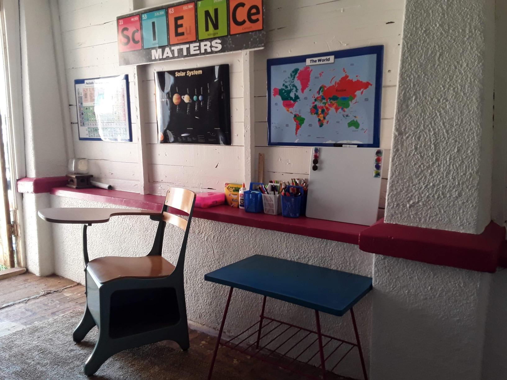 Eureka 'Science Matters' Periodic Table Classroom Decoration Banner, 45'' x 12'' customer photo 1