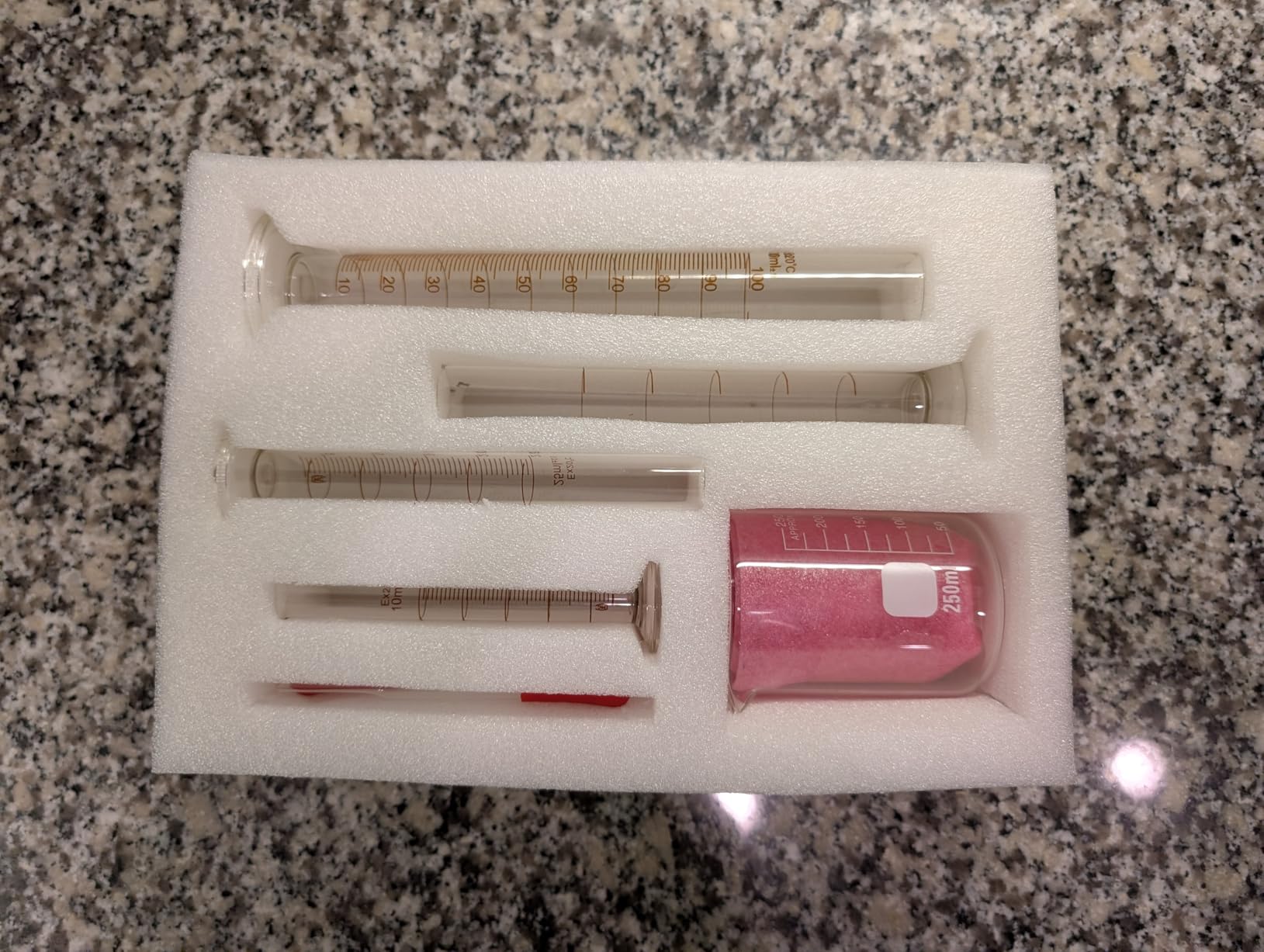 Glass Graduated Cylinder and Beaker Set 9 Pieces with Droppers | 4 Cylinders in 10 25 50 and 100ml, 3 Beakers in 50 100 and 250ml customer photo 1