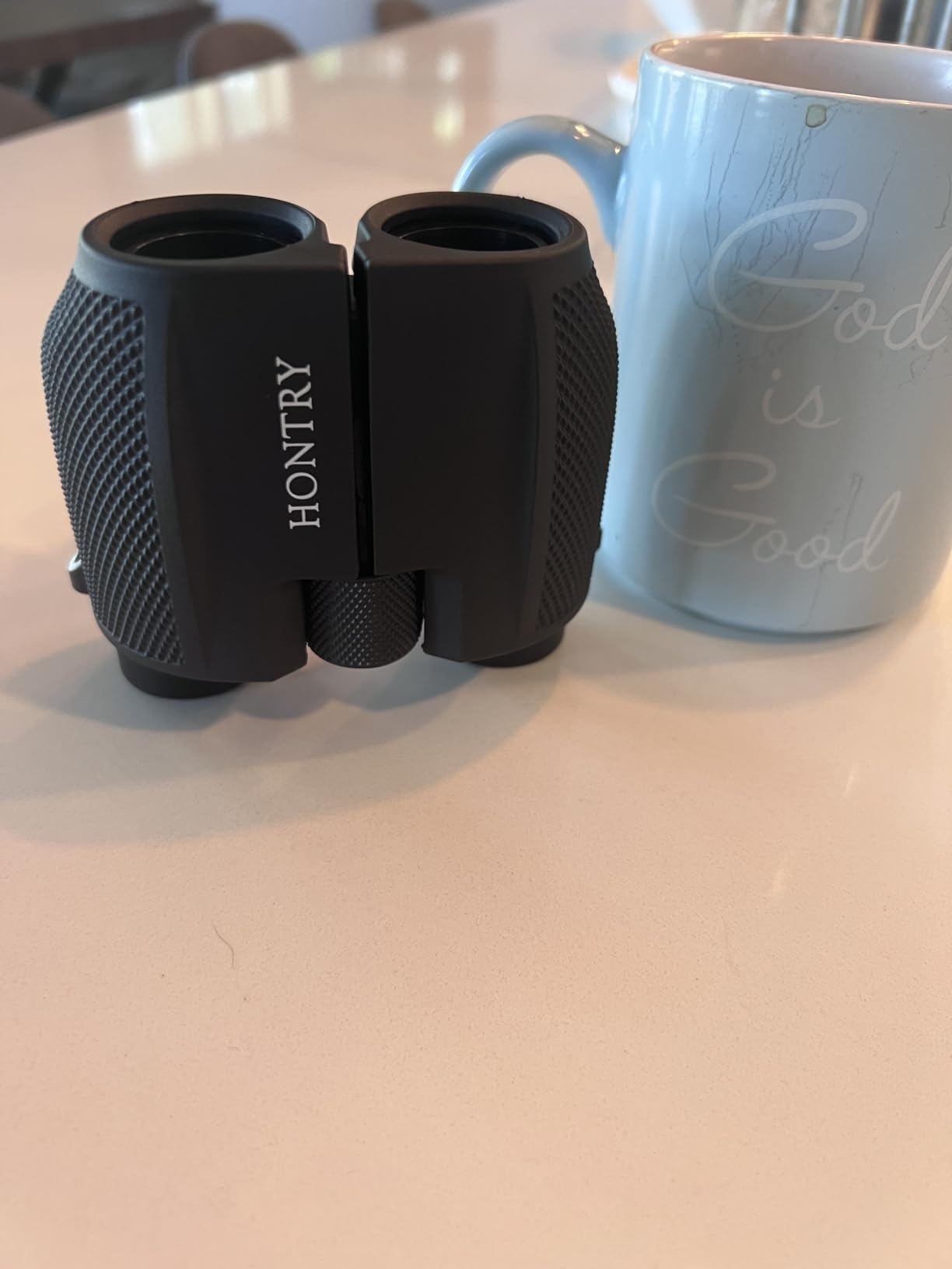 Hontry 10x25 Compact Binoculars for Adults and Kids | Bird Watching, Travel, Cruise Ship, Sport Games, Theater, Concerts, Road Trip customer photo 2