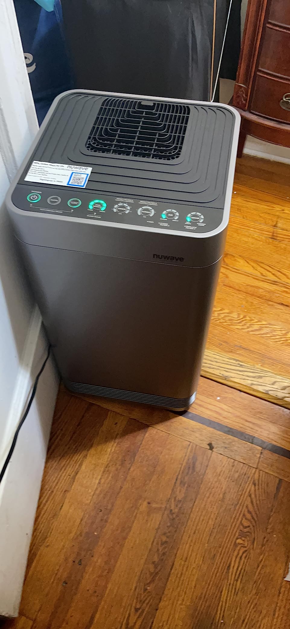 Nuwave Whole House Air Purifiers, Oxypure Smart Air Purifier with 5 Stages | Tower Structure Air Filter, Air Quality & Odor Sensors, Sleep Mode for Bedroom, Removes 99.99% of Dust, Smoke, Pollen customer photo 2