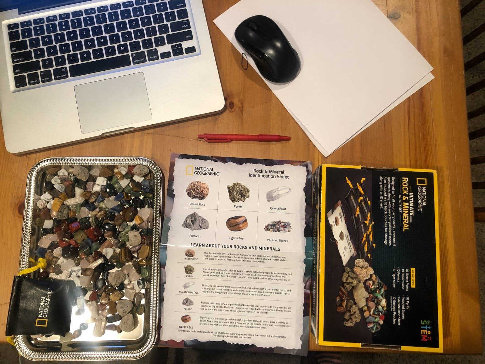 National Geographic Rock Collection with 50 Specimens to Share for Kids | 1.25 Lbs. Assorted Rocks, Minerals, and Gemstones, 50 Sharing Specimens, Classroom Activity, Earth Science Learning customer photo 1