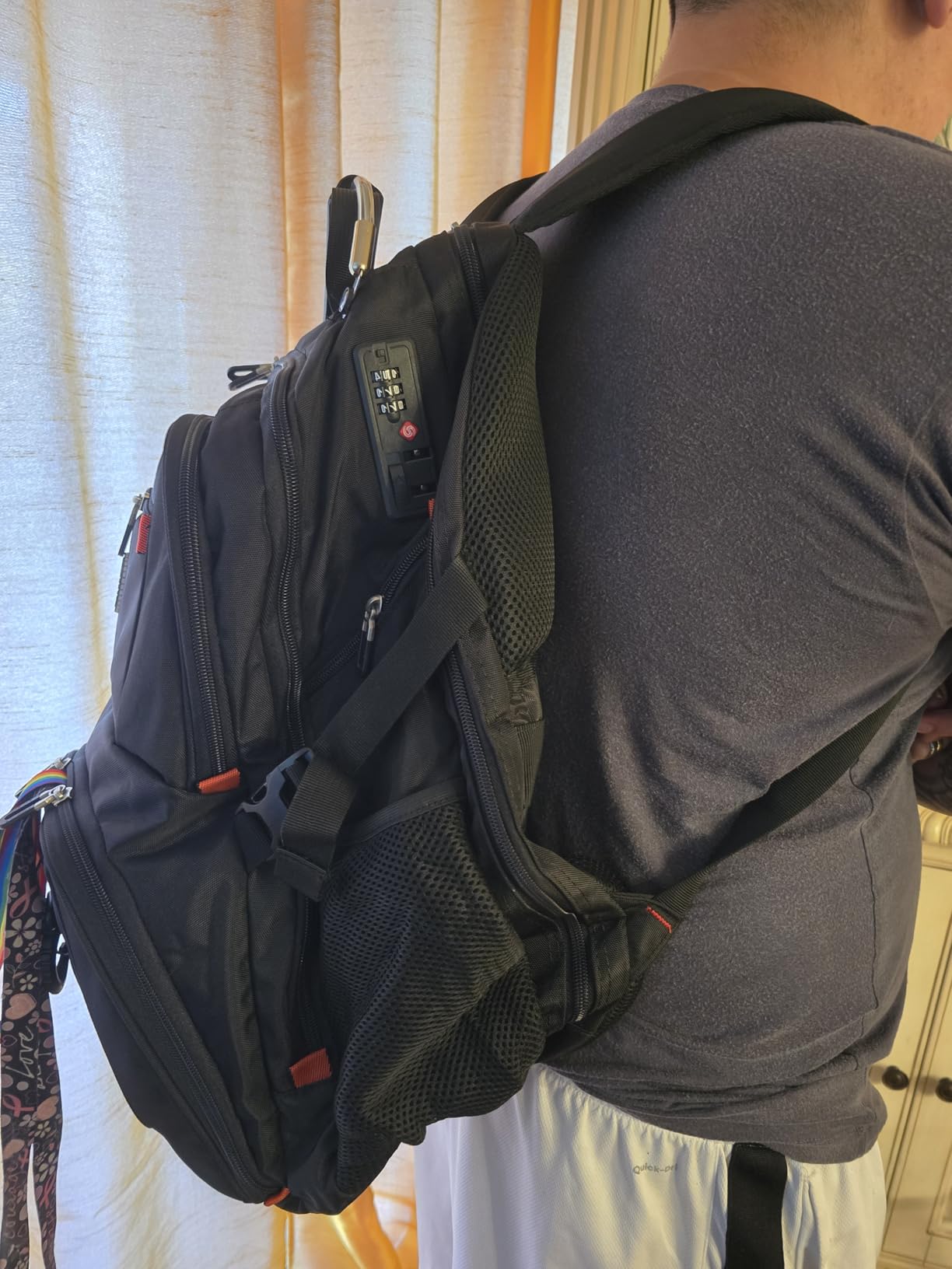 SHRRADOO Extra Large Travel Laptop Backpack for Men, Work College Backpacks | Fit 17 Inch Laptops, with Combination Lock, Carry On Flight Approved customer photo 1