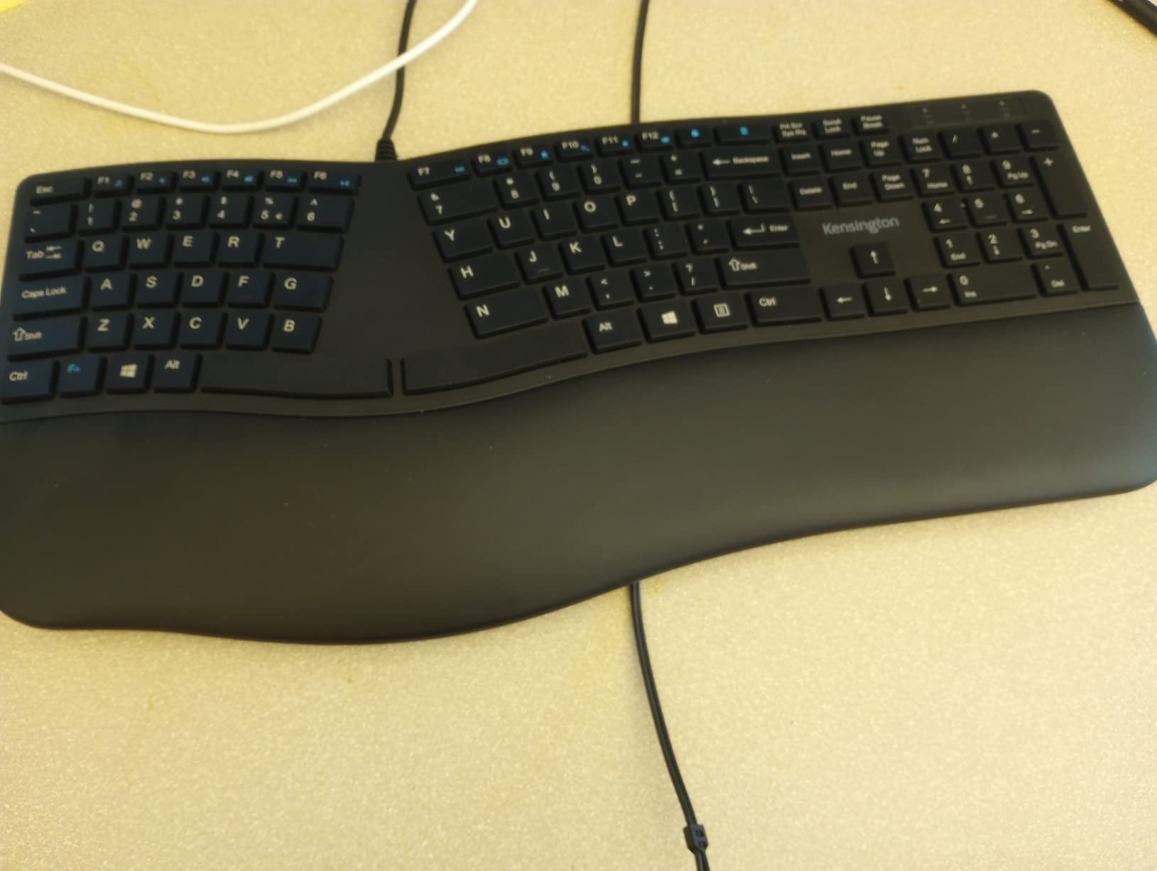 Kensington Pro Fit Ergonomic Wired Keyboard - Black (K75400US) customer photo 1