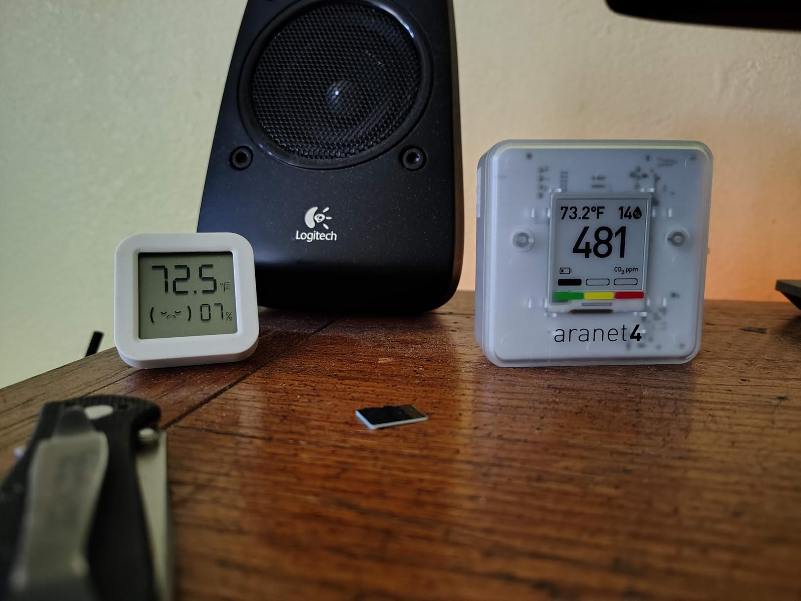 Aranet4 Indoor Air Quality Monitor, Wireless CO2 Detector for Home, Office | 4-year battery life, NDIR sensor. Tracks carbon dioxide, temperature, humidity, and pressure in real time. E-ink screen customer photo 2