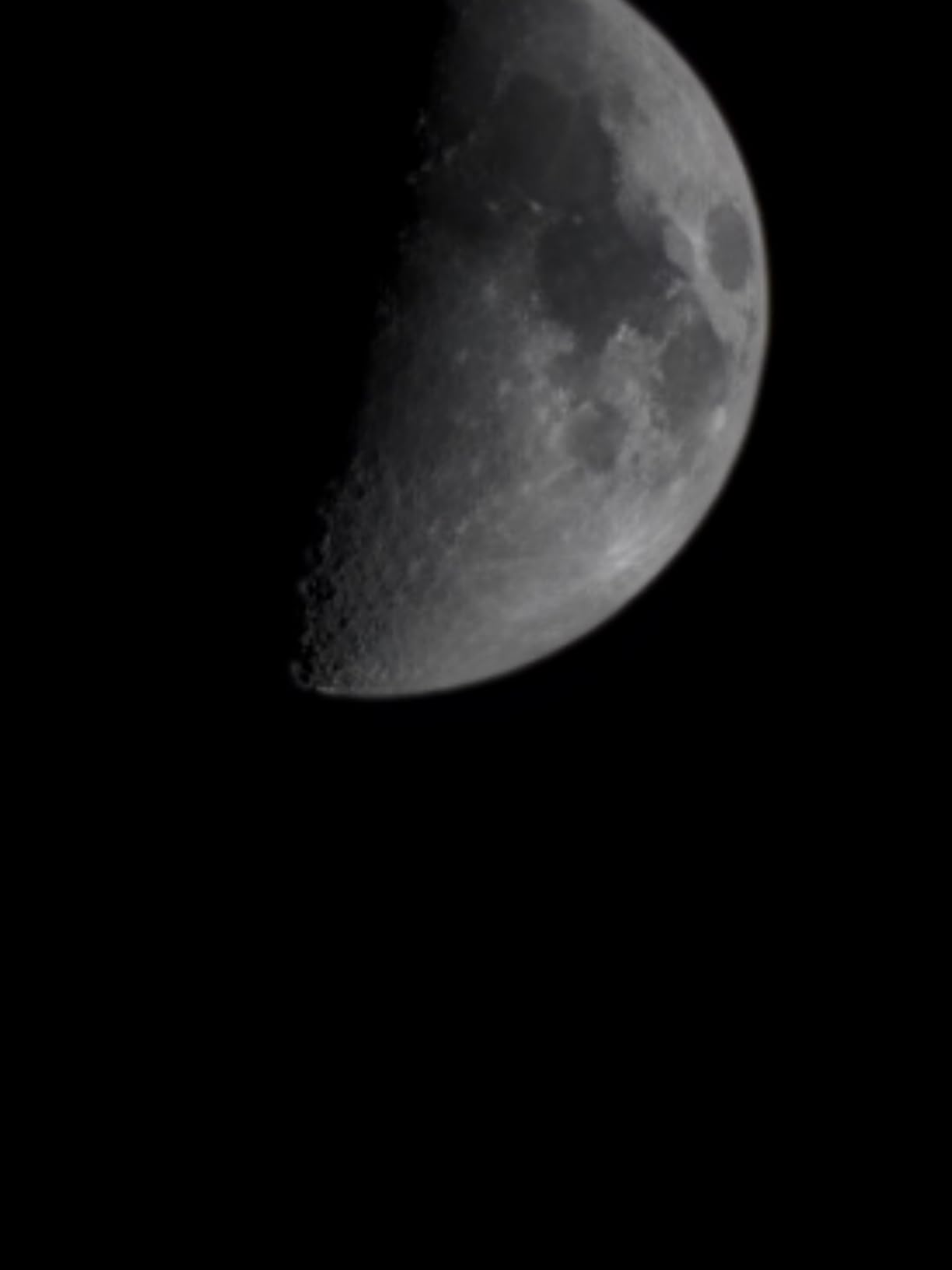 Celestron StarSense Explorer LT 114AZ Newtonian Smartphone Guided Telescope | Smartphone App Sky Navigation customer photo 2
