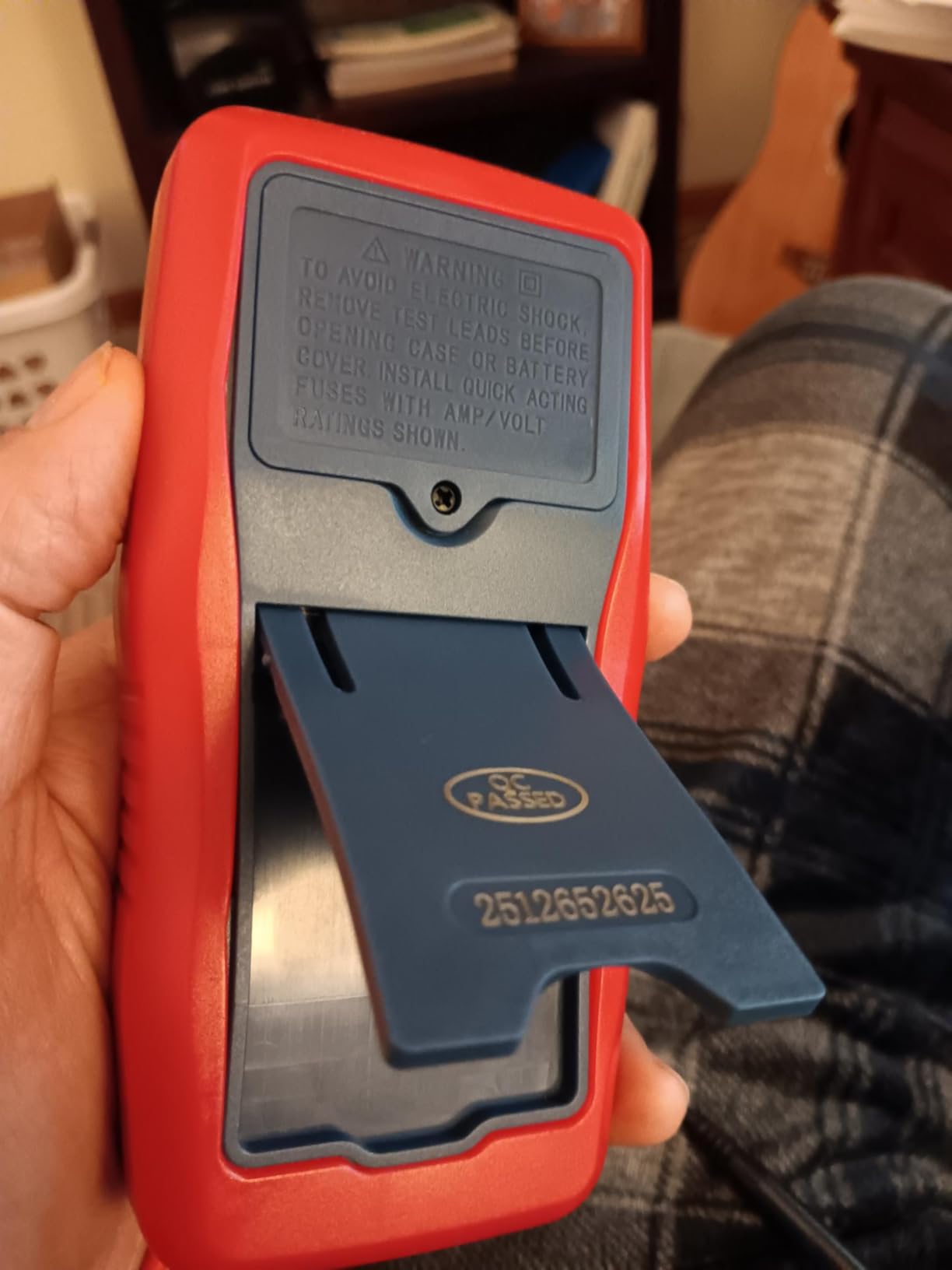 AstroAI DM130B Multimeter, 4000 Counts, Auto-Ranging, Capacitance Testing | Measures AC/DC Voltage, Current, Resistance, Capacitance, NCV, 1.5V/9V/12V Battery Modes, CAT III 600V customer photo 2