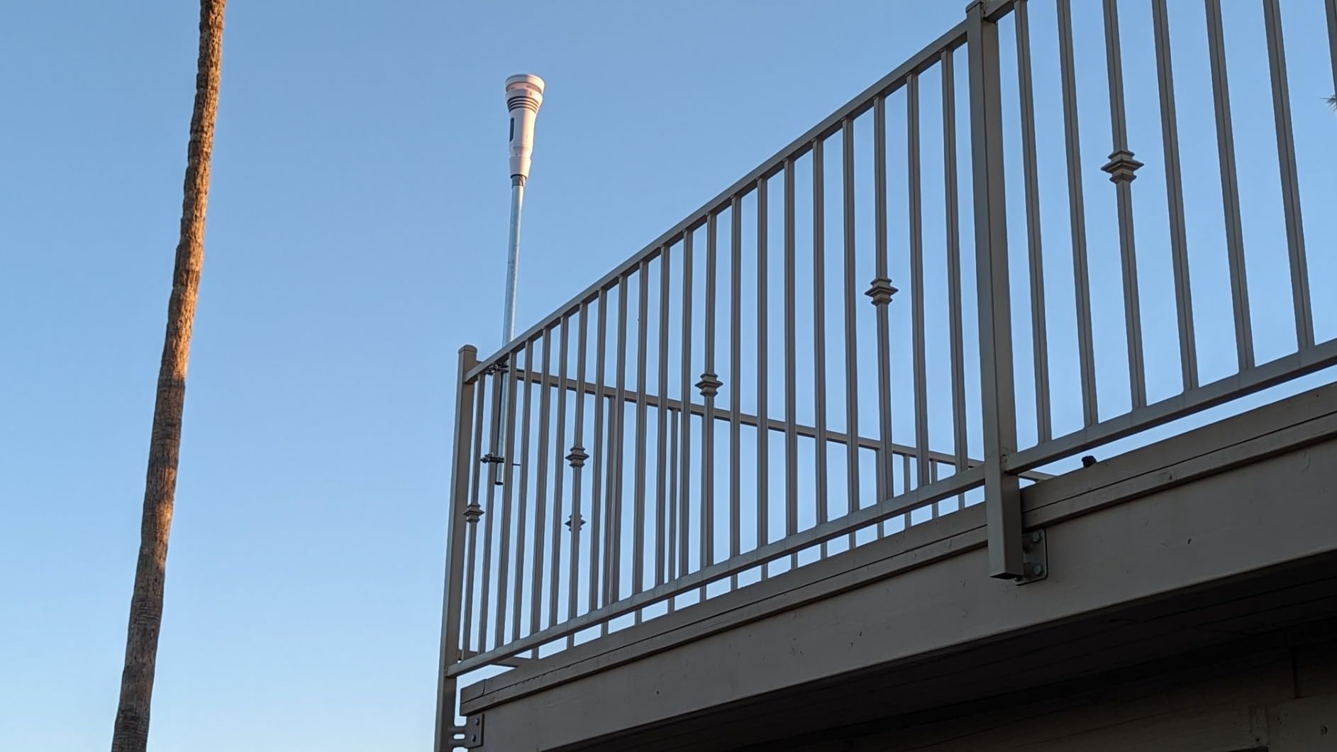 Tempest Weather Station with Built-in Wind Meter, Rain Gauge, and Accurate Weather Forecasts, Wireless, App and Alexa Enabled customer photo 2